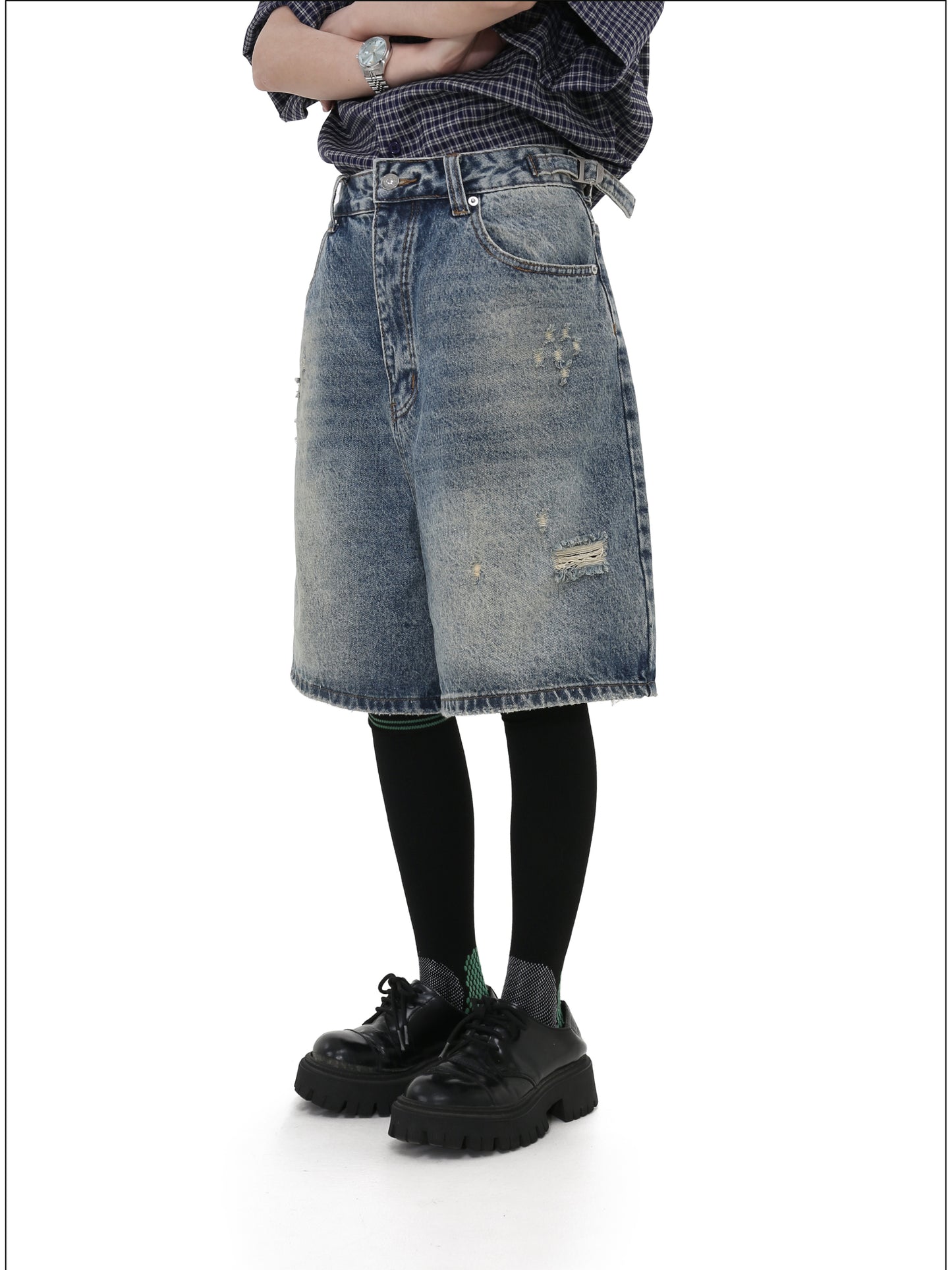 Loose-fitting straight shorts