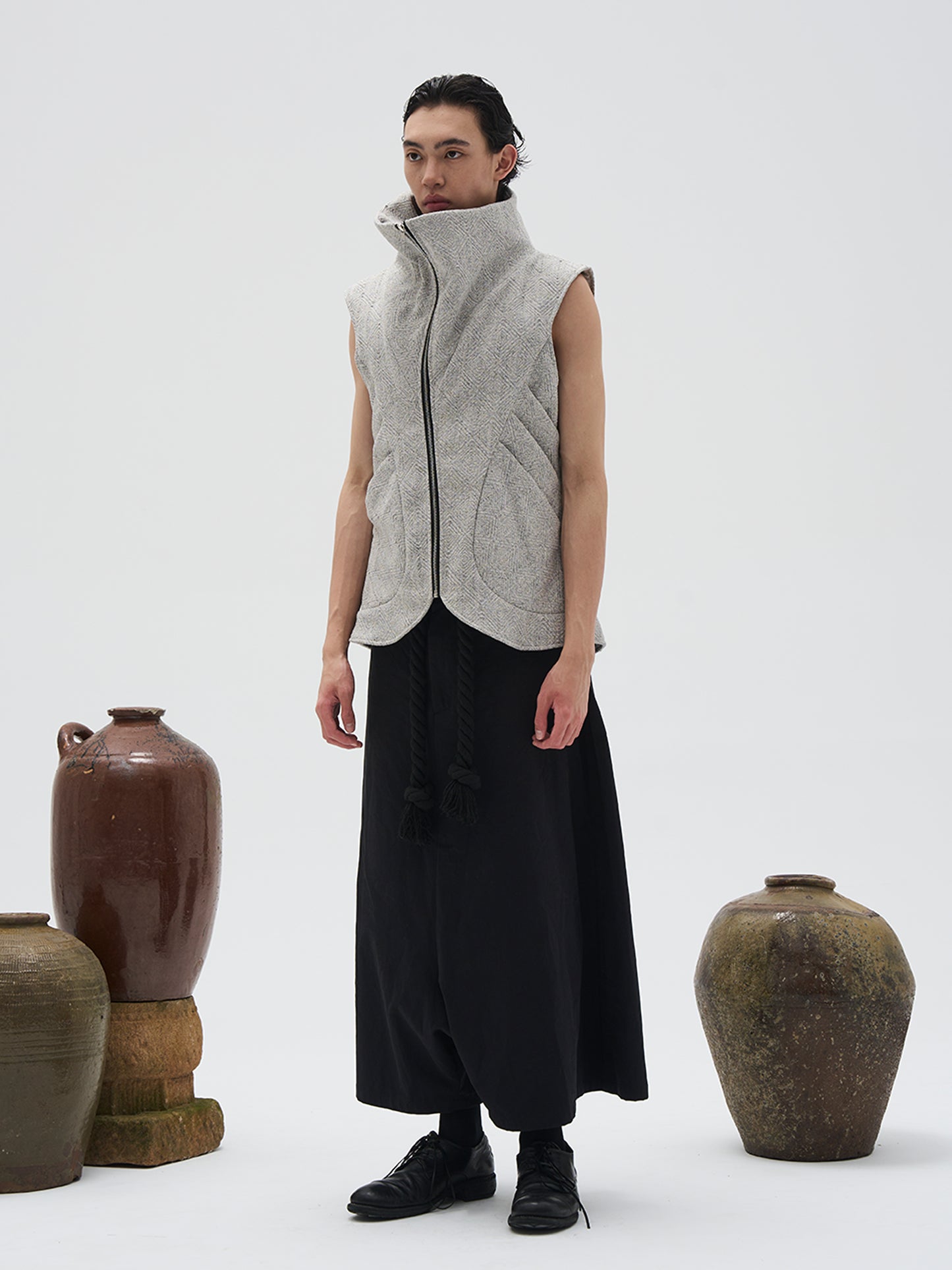 Diagonal Turtleneck Vest