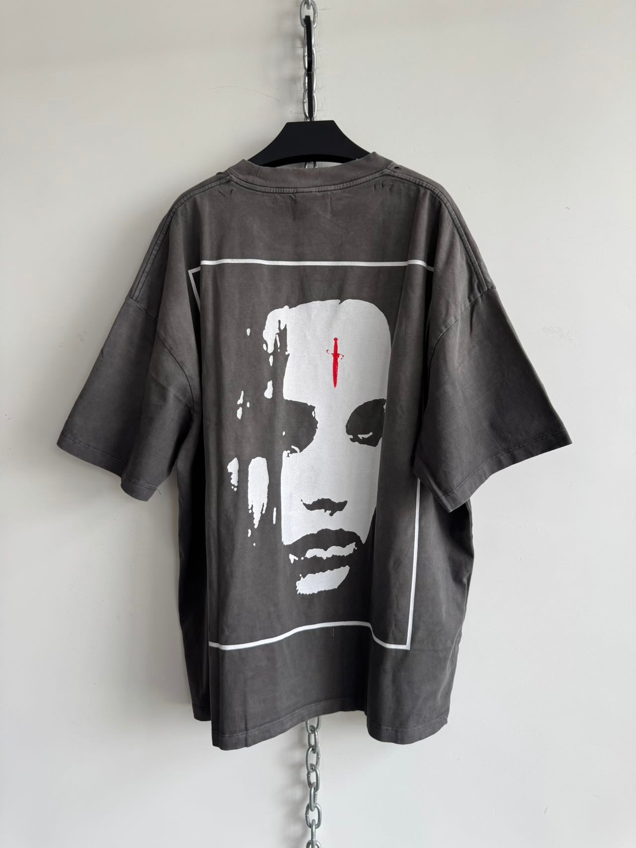 Unisex loose-fitting T-shirt