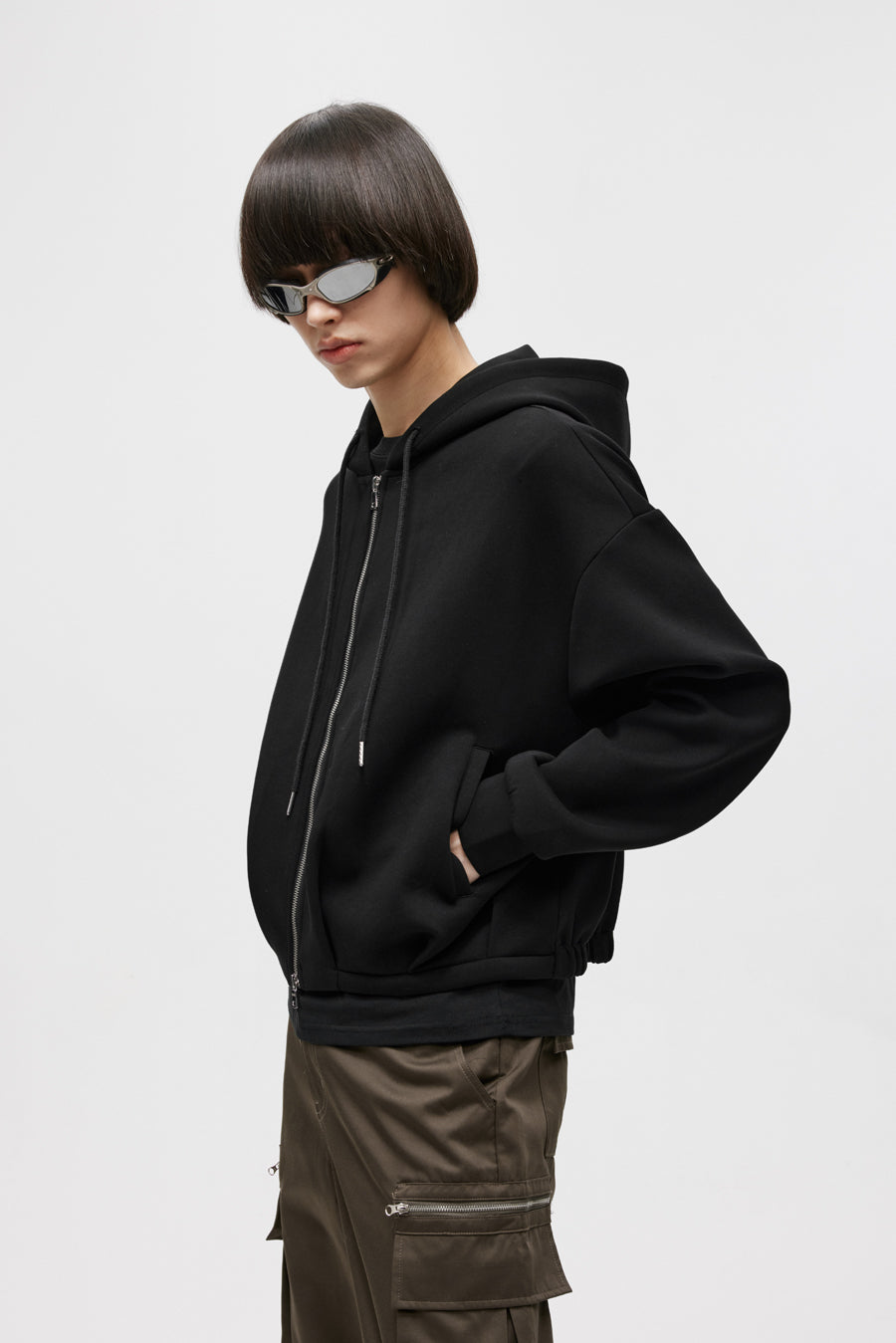 Pleated Air Layer Hooded Sweatshirt