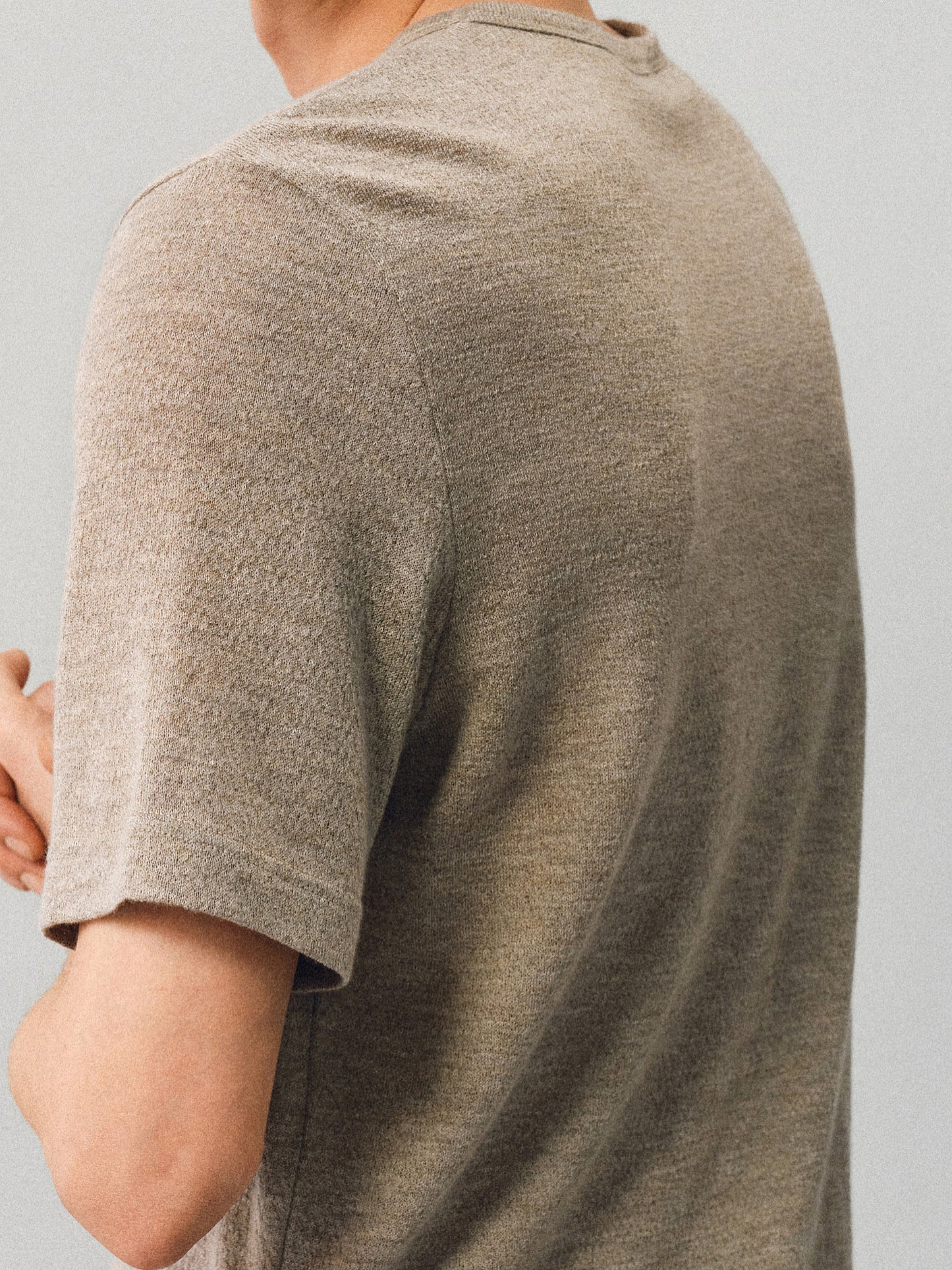Round-neck T-shirt with a fur-like texture