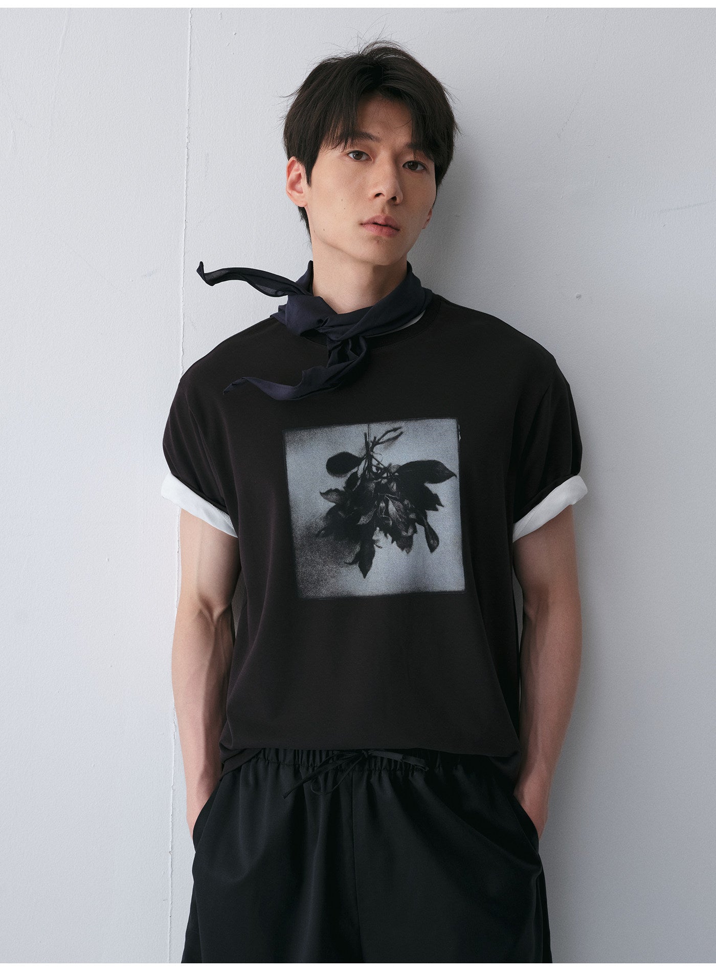 Bouquet Print Crew Neck T-Shirt