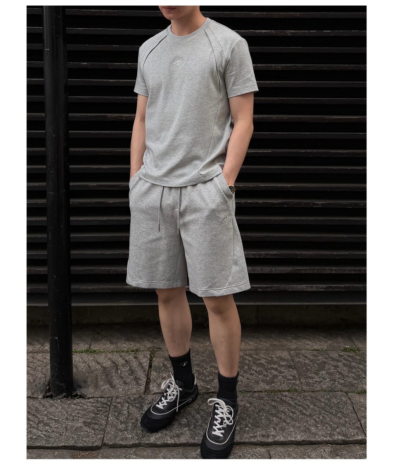 Loose-fit Crew Neck T-Shirt