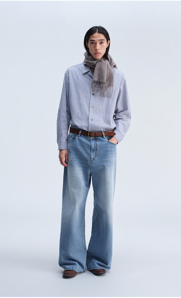 Casual Check Shirt with a Relaxed Fit