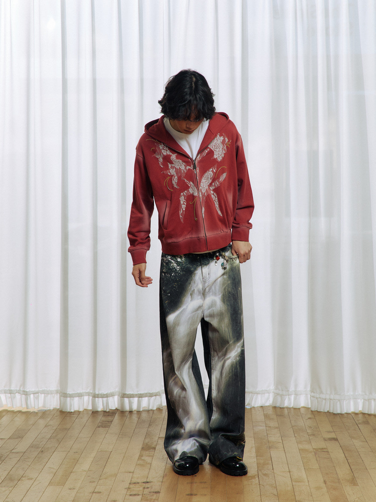 Lace-trimmed hooded sweatshirt