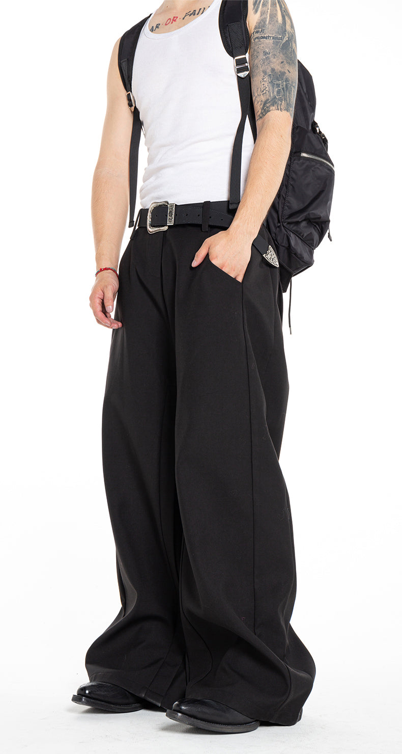 Loose-fitting wide pants