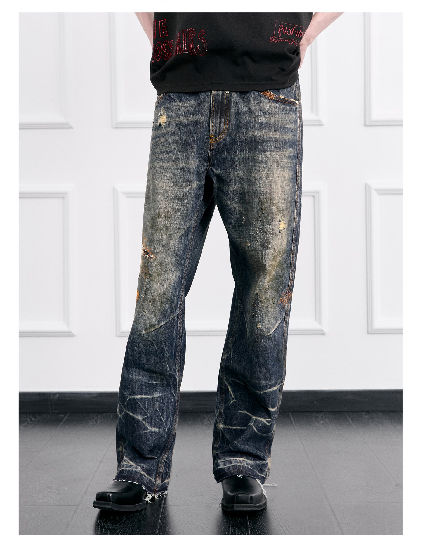 Straight Leg Mid-Rise Jeans