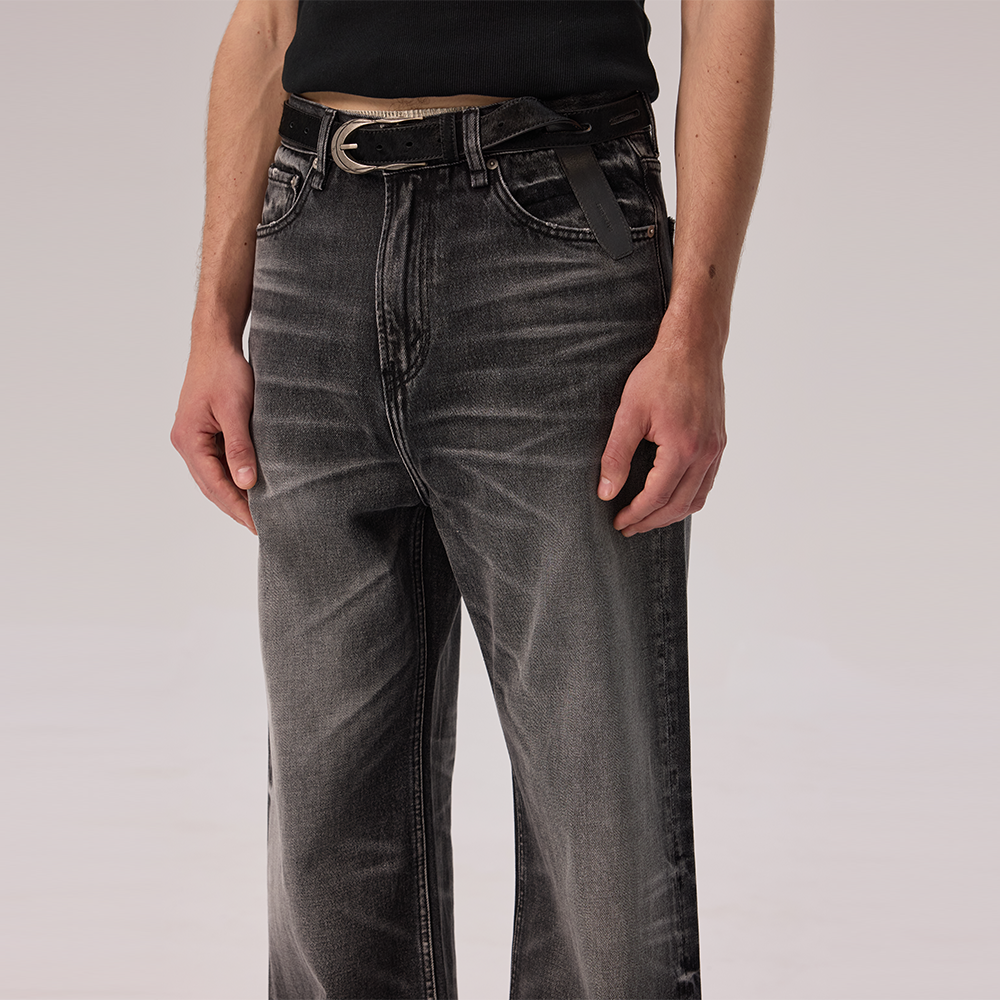 Clean Fit Whisker Jeans