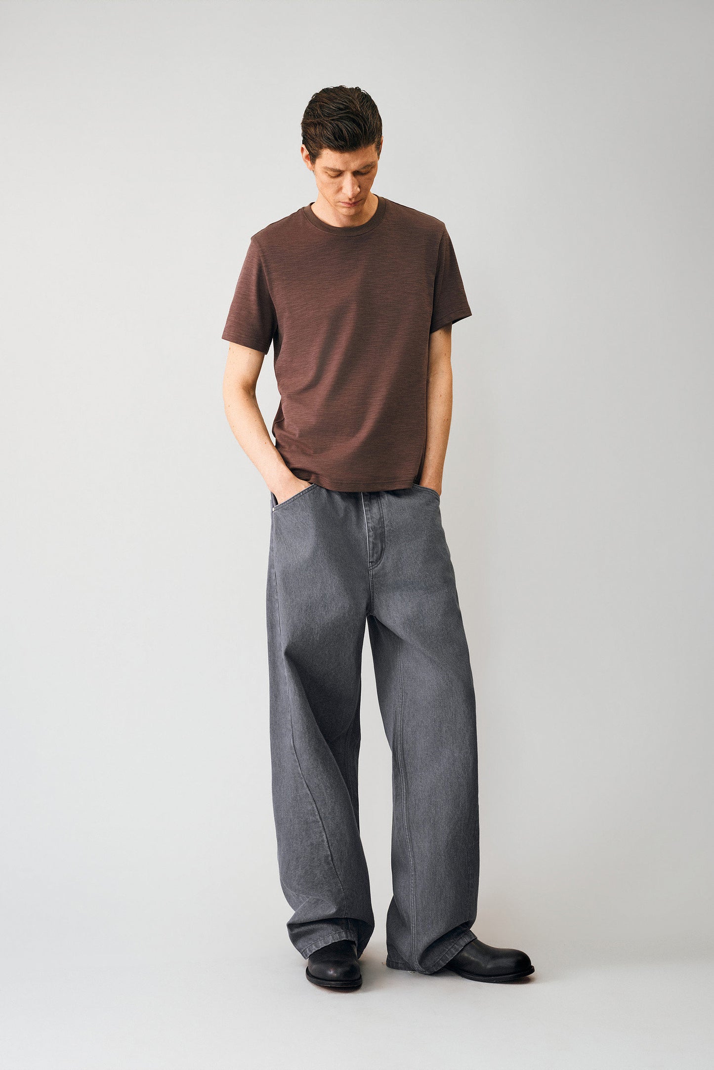 Diagonal Stitching Denim Pants