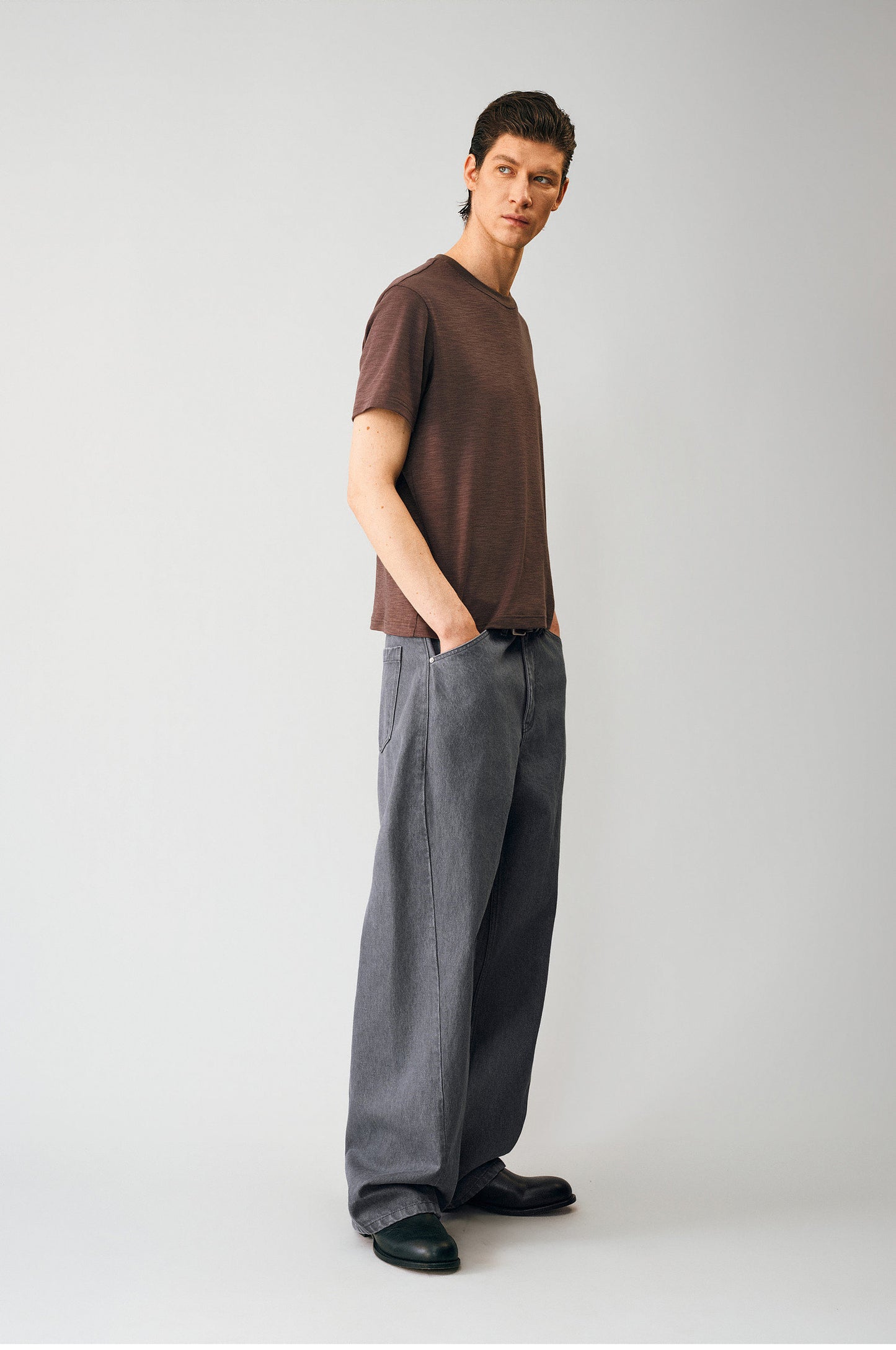 Diagonal Stitching Denim Pants