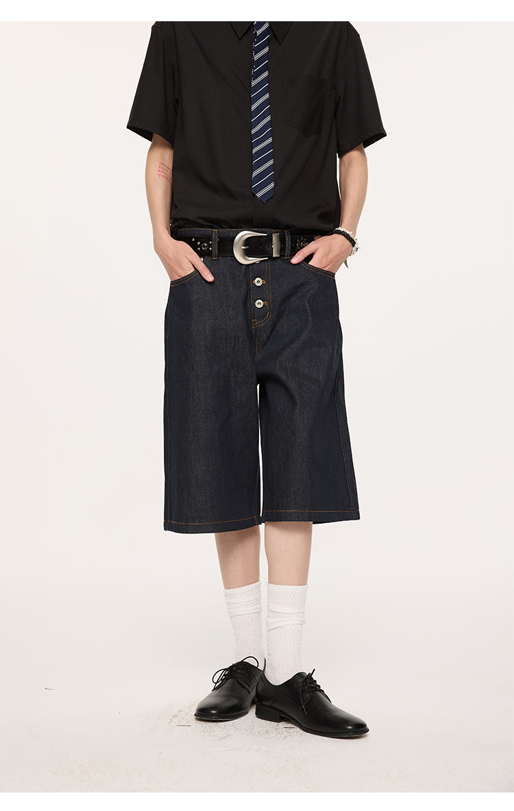 A-line denim shorts with buttons