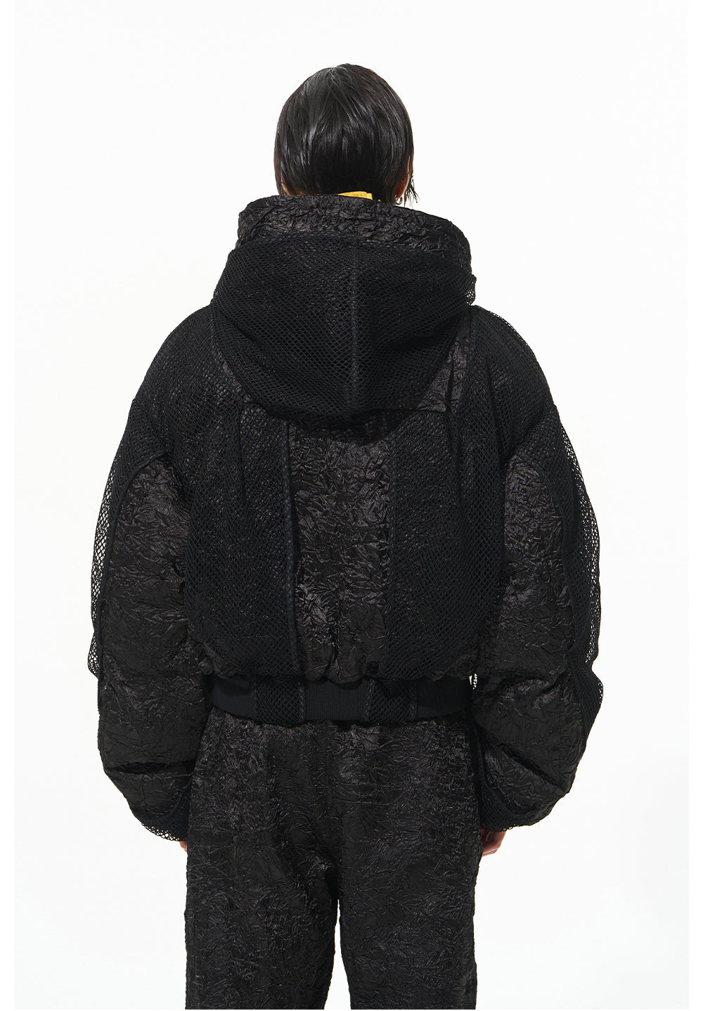 Two-layer wraparound hooded bomber jacket