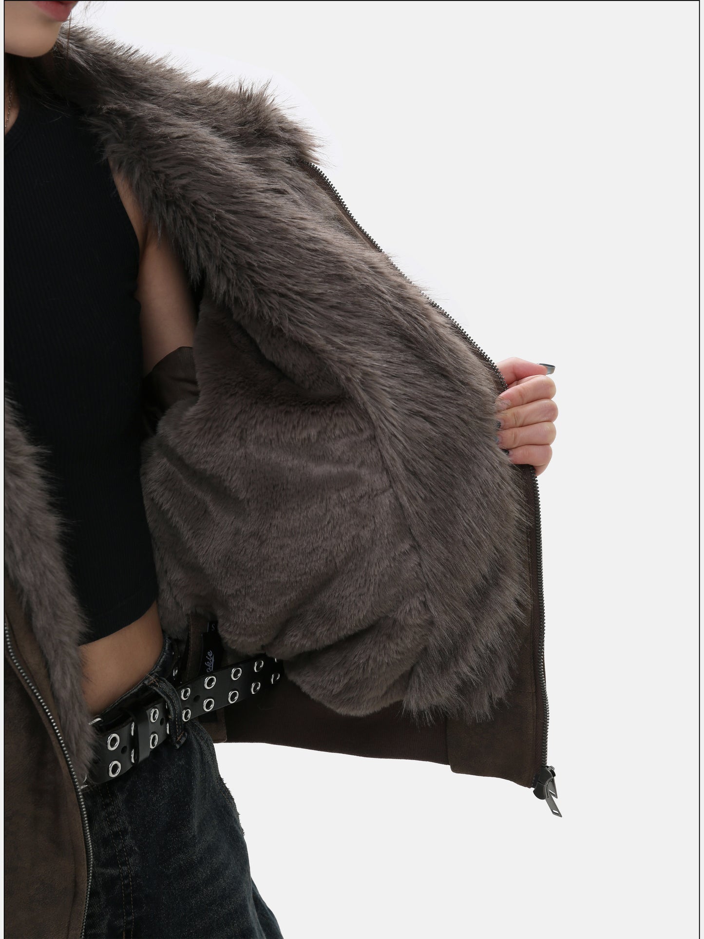 Short jacket with fur lining and hood