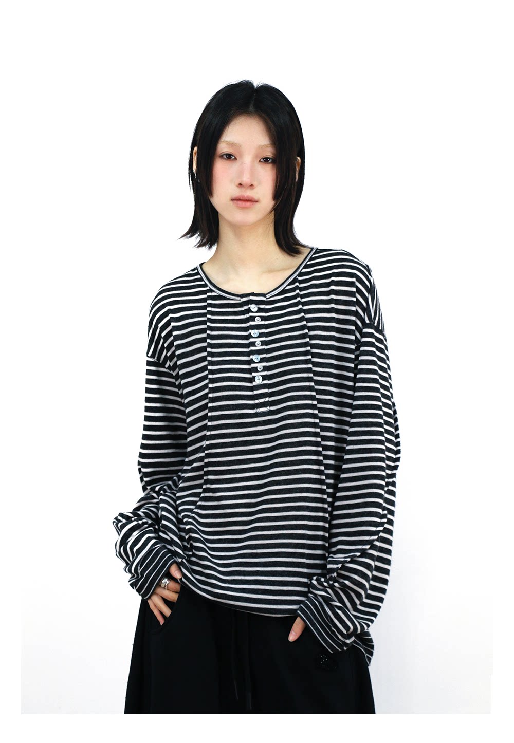 Button-down collar T-shirt