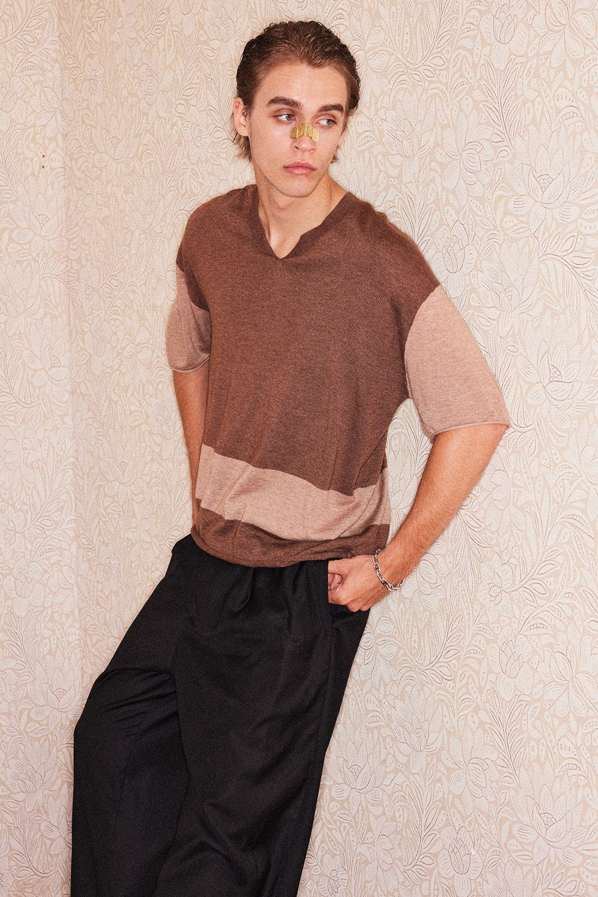 Beige and brown stitched wool T-shirt