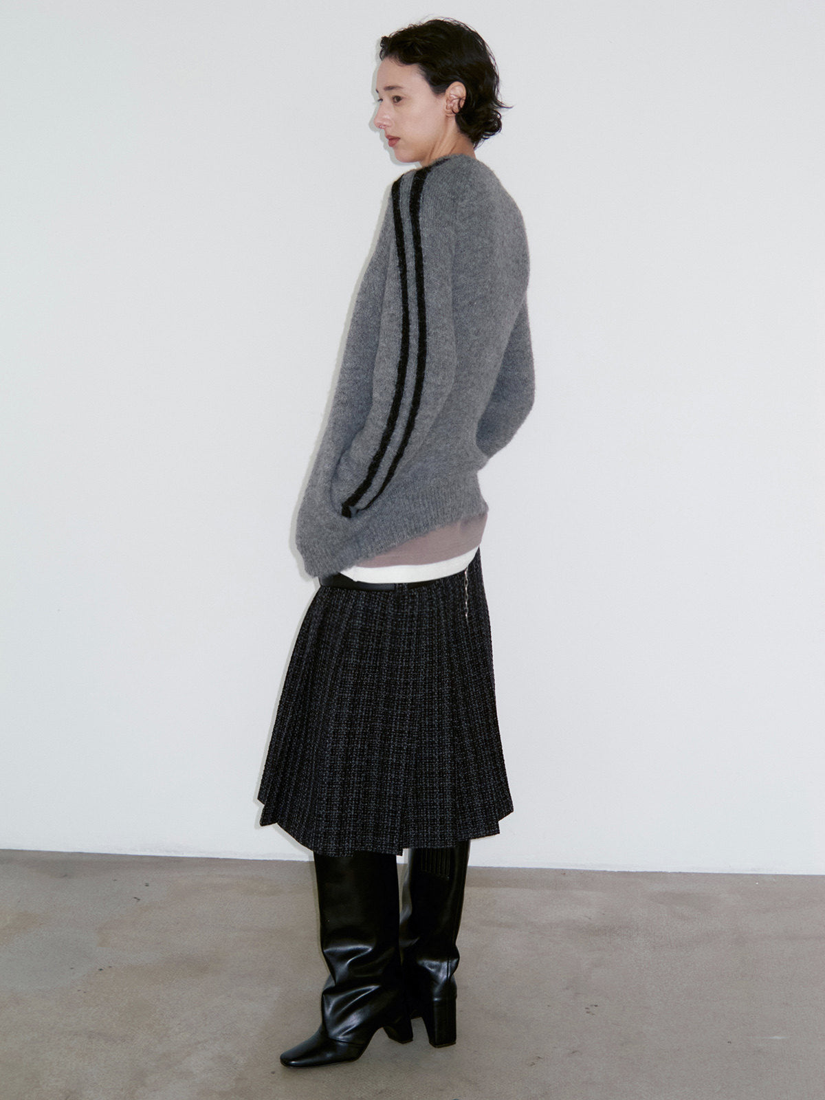 Striped Crew-Neck Zipper Cardigan