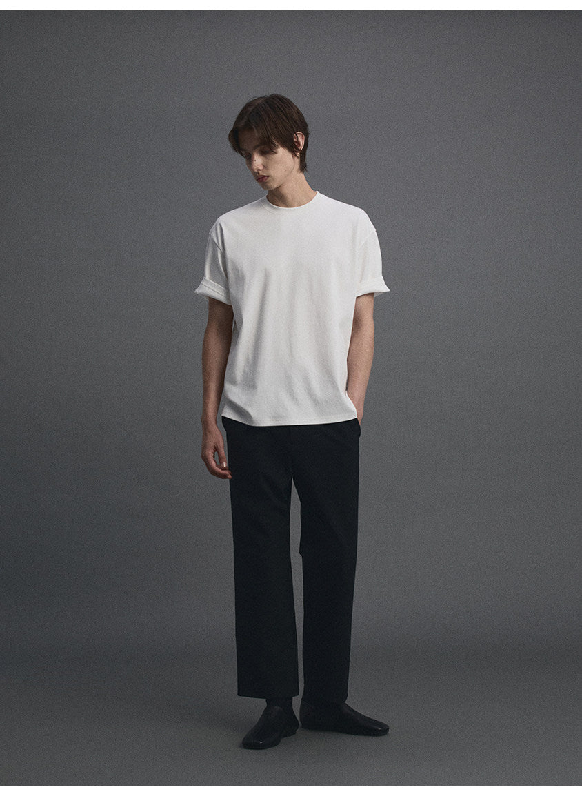 Loose-Fit Simple T-Shirt