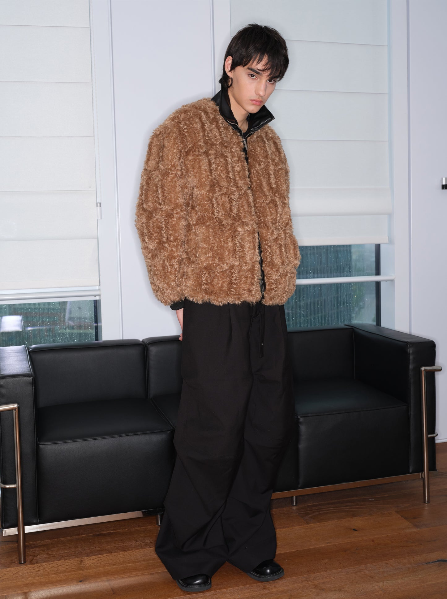 Fur jacket with zipper design