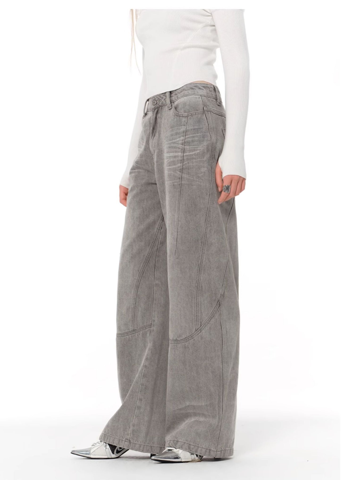 Retro beautiful wide leg jeans