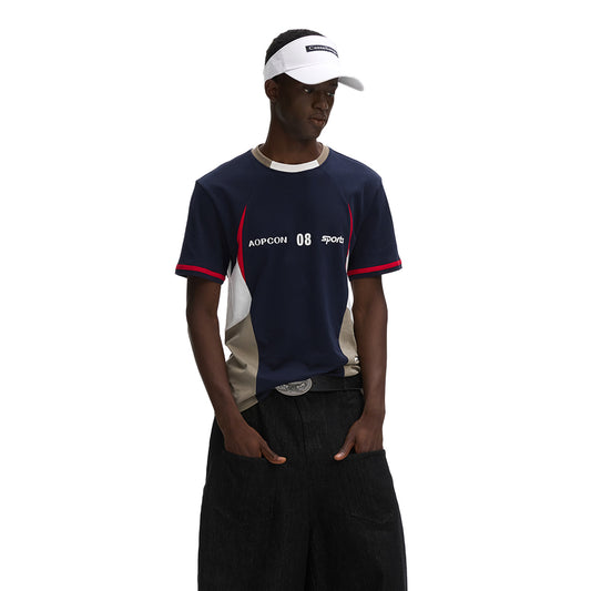 Contrast color raglan sleeve T-shirt