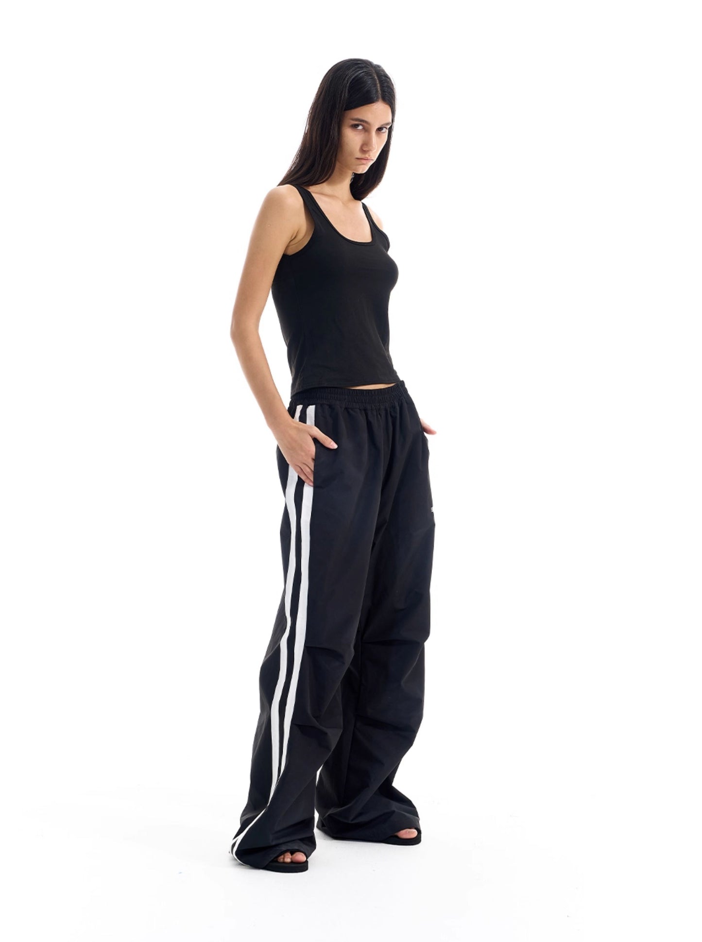 Damage Pleated Casual Pants