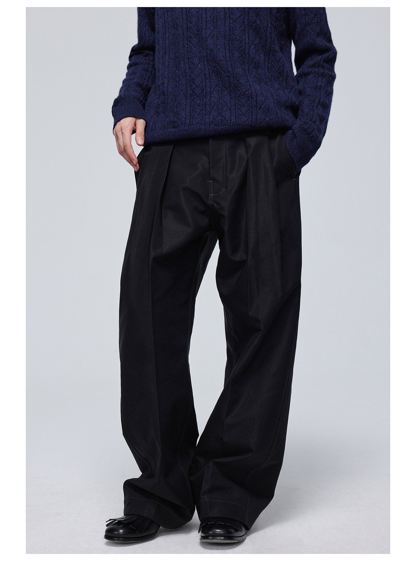 Pleated slim straight slacks pants