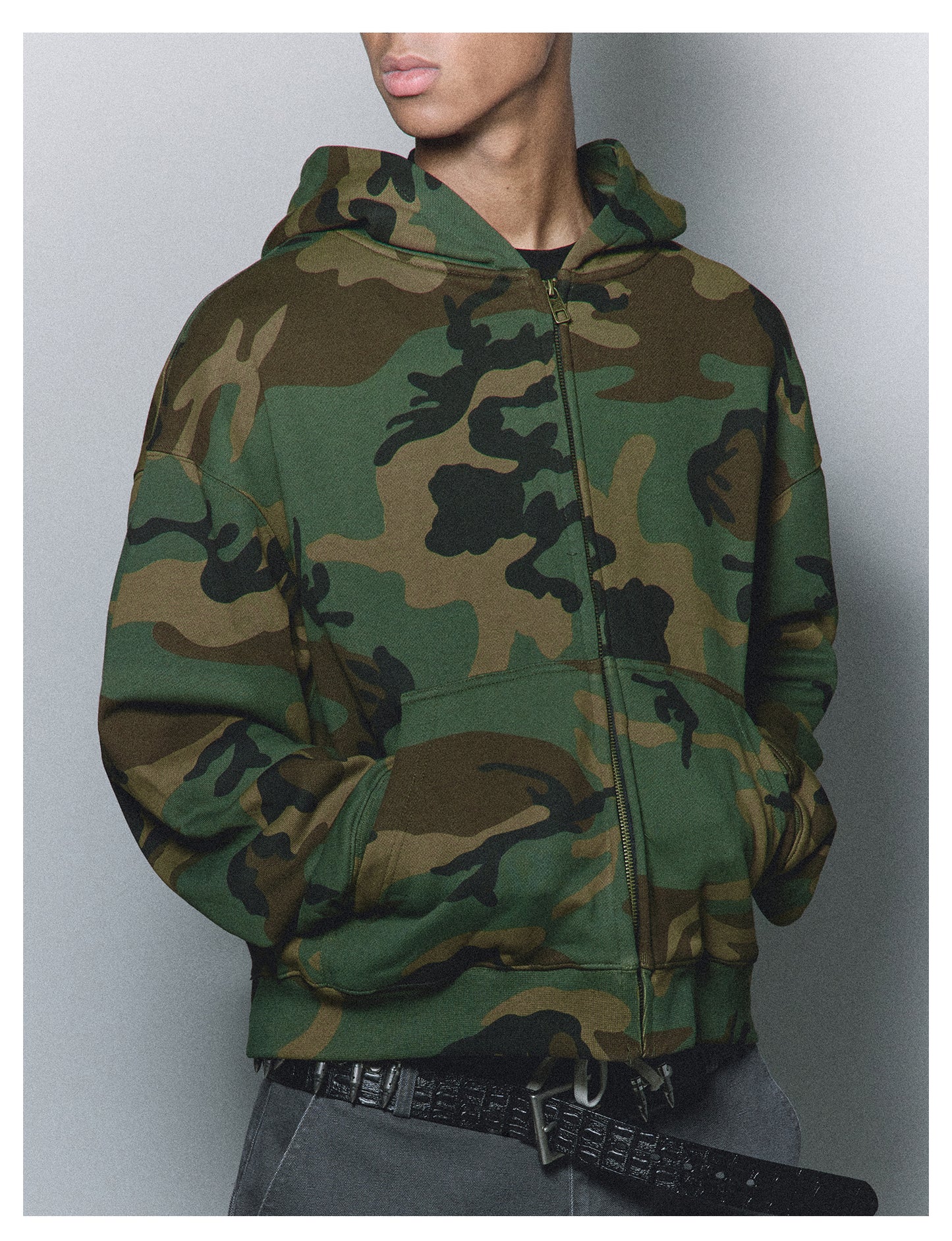 Camouflage Pattern Casual Hooded Sweatshirt