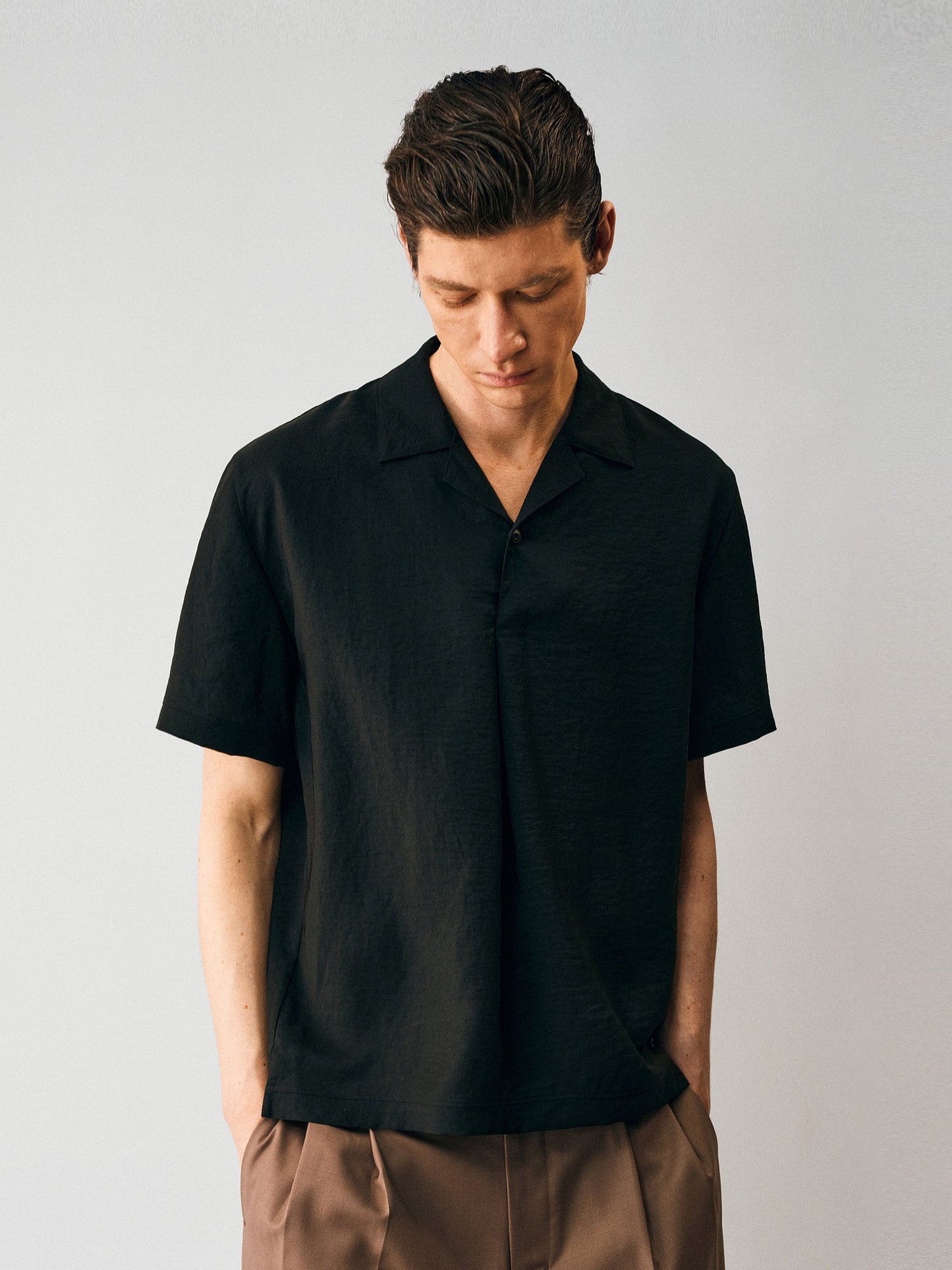 Cuban-collar shirt