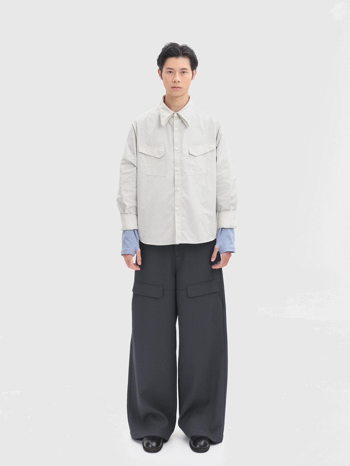 Casual Pants with Cut-Off Pockets　