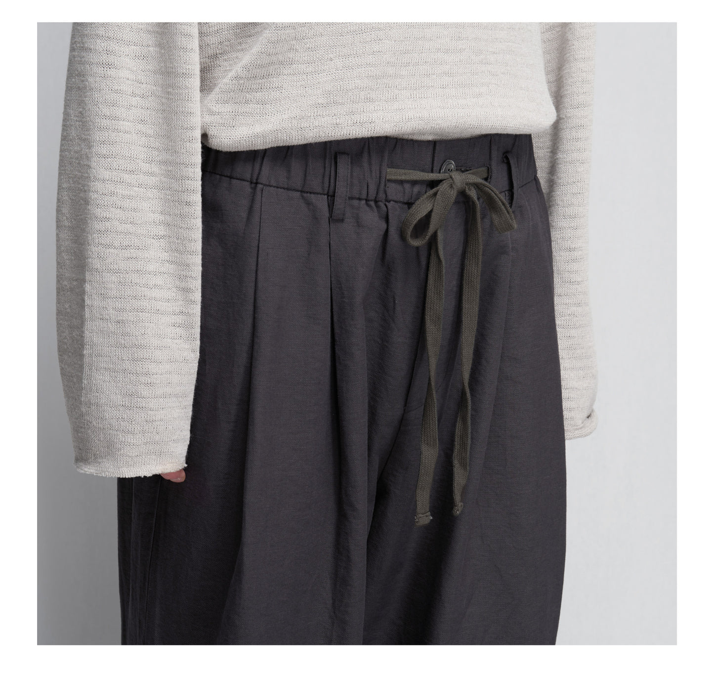 Lightweight casual pants