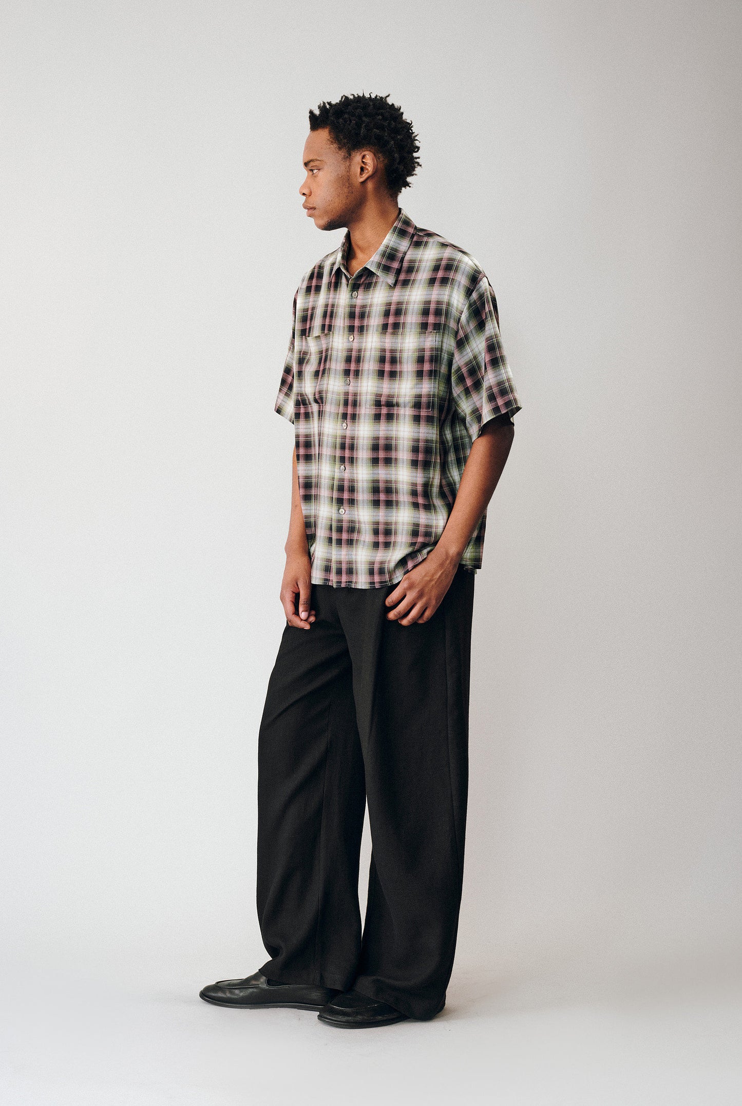 Gradient Check Double-Pocket Shirt