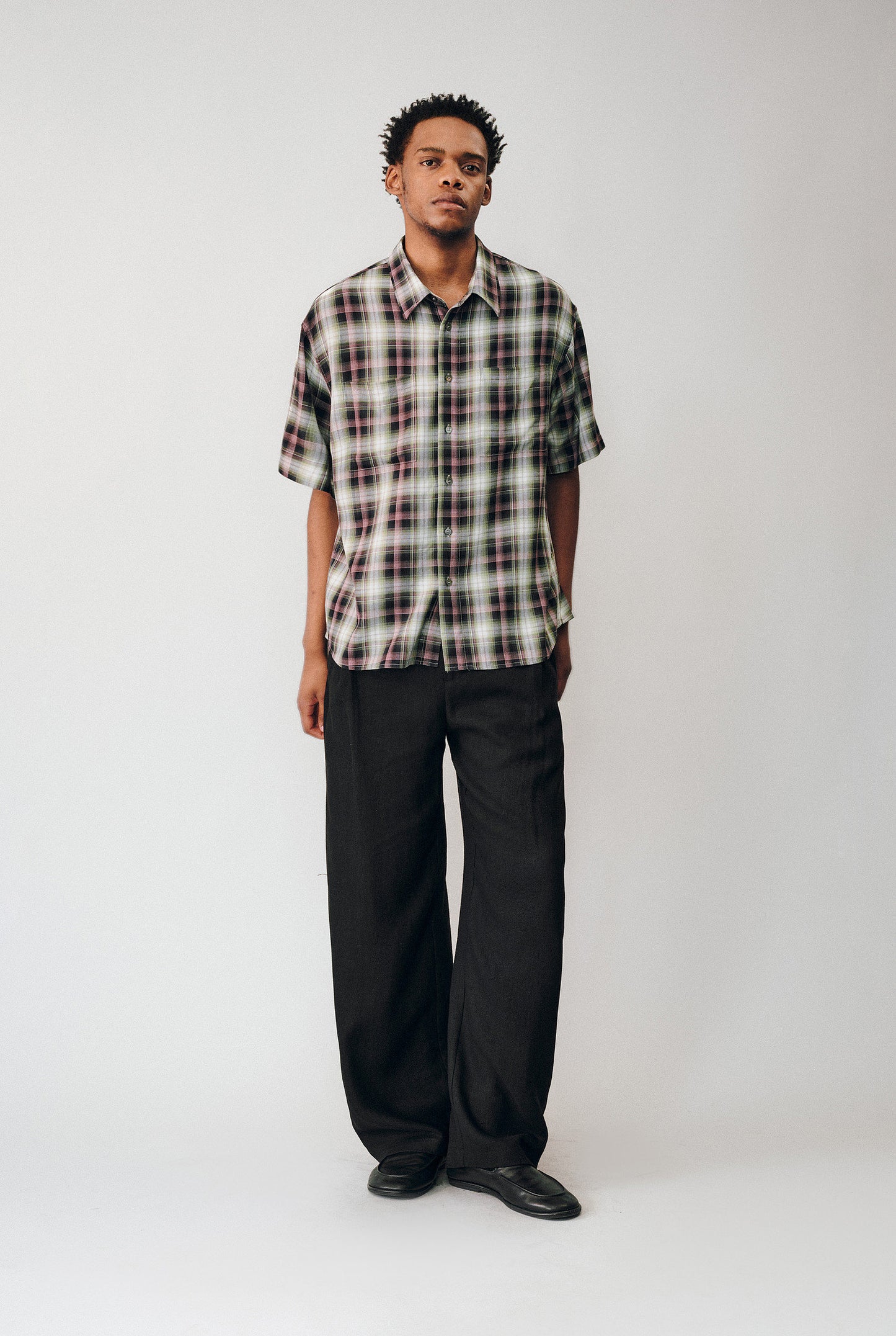 Gradient Check Double-Pocket Shirt