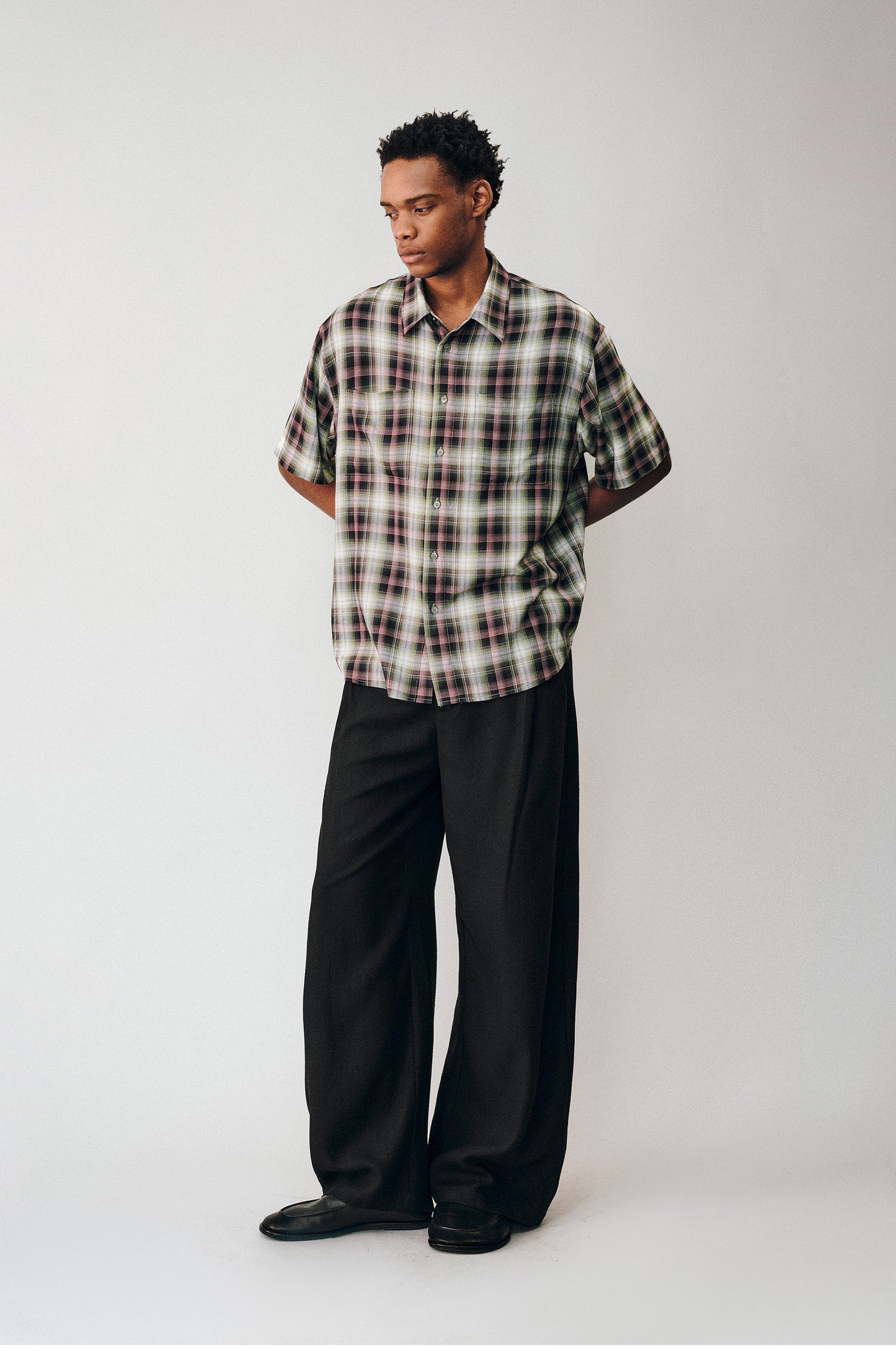 Gradient Check Double-Pocket Shirt