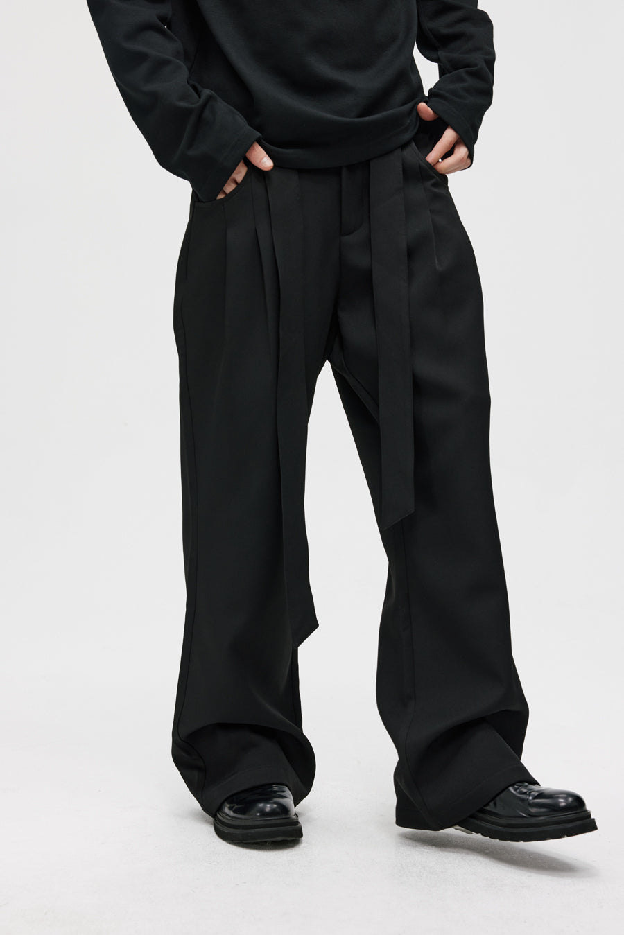 Double Pleated Straight Pants