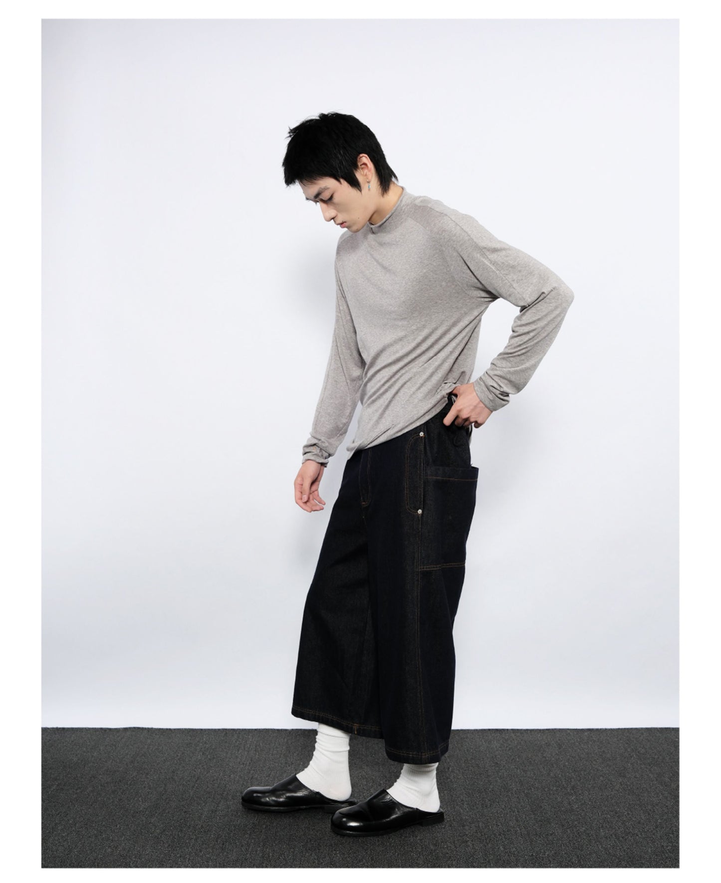 Raglan Sleeve Sweater