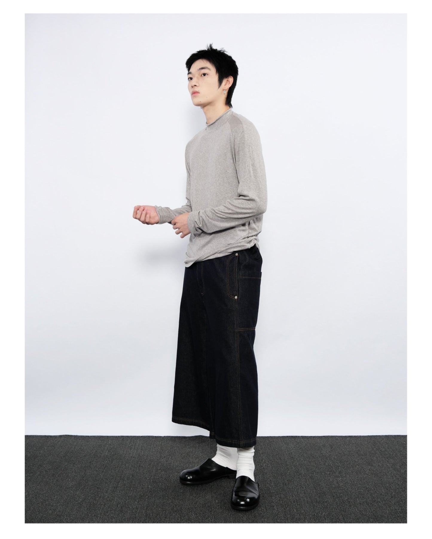 Raglan Sleeve Sweater