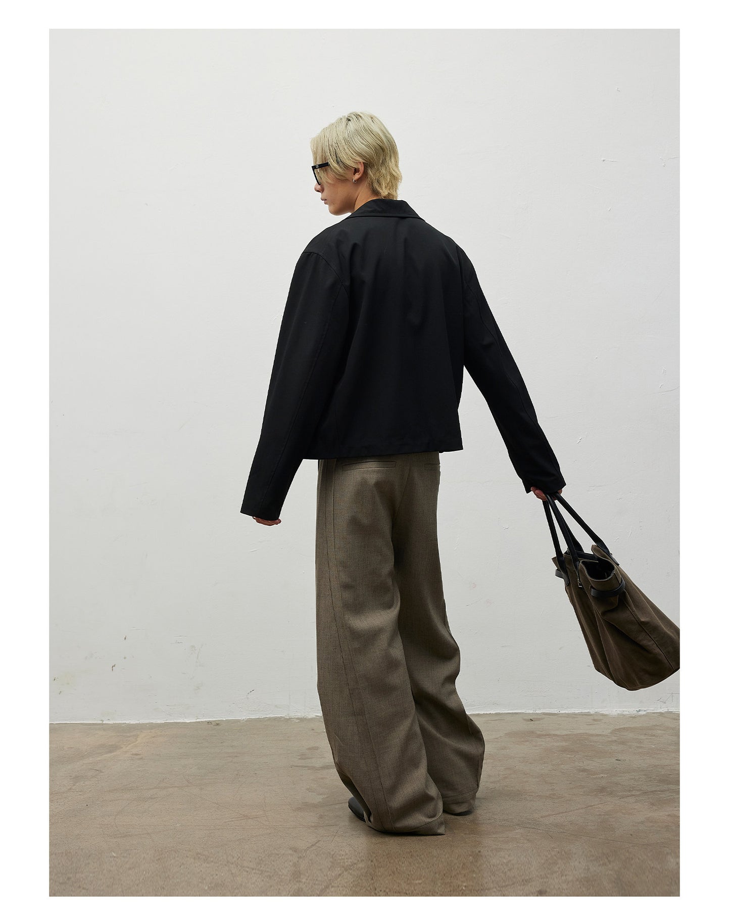 Short Wide Sleeve Jacket