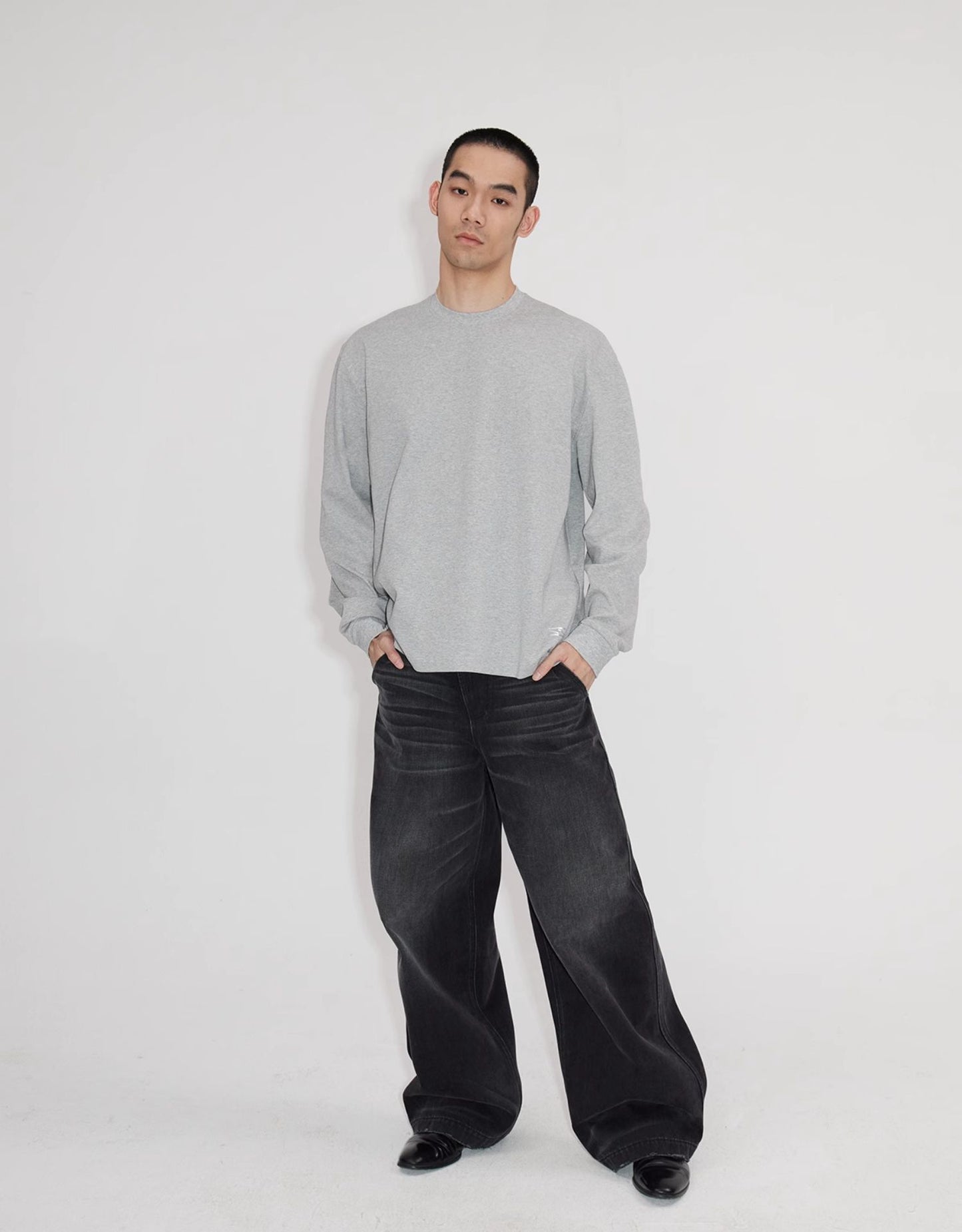 Natural wide shoulder T-shirt