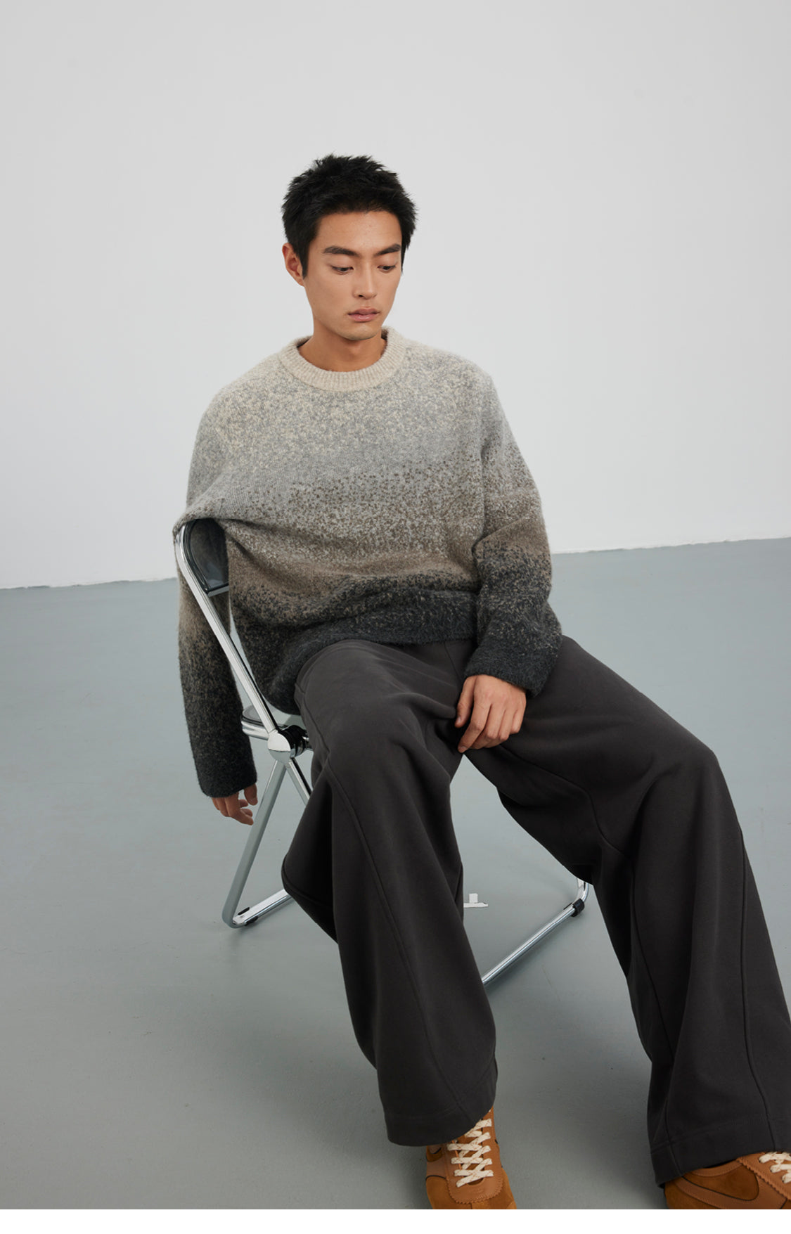 Gradient Crew Neck Sweater