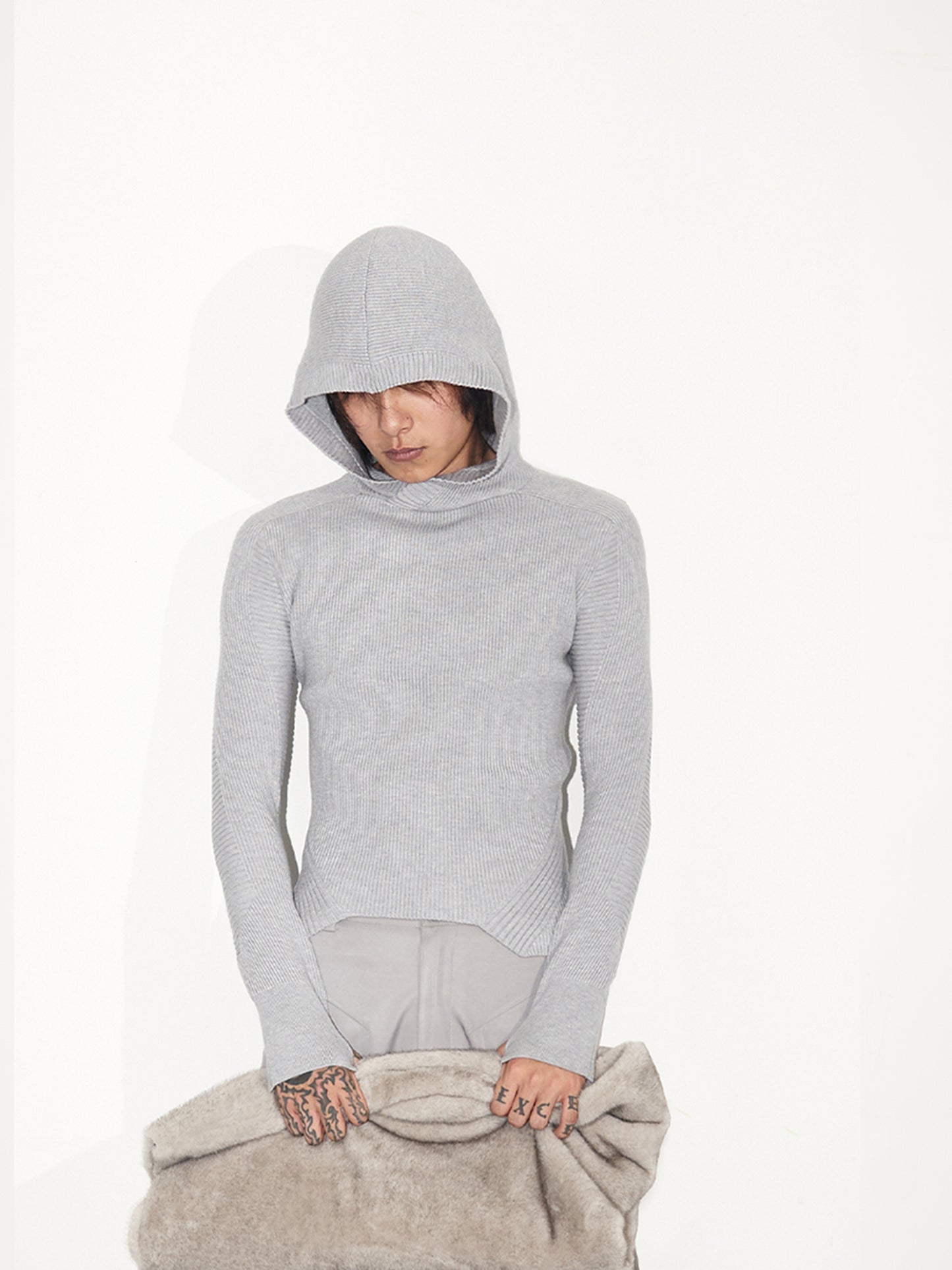 Curved Blend Hooded Sweater