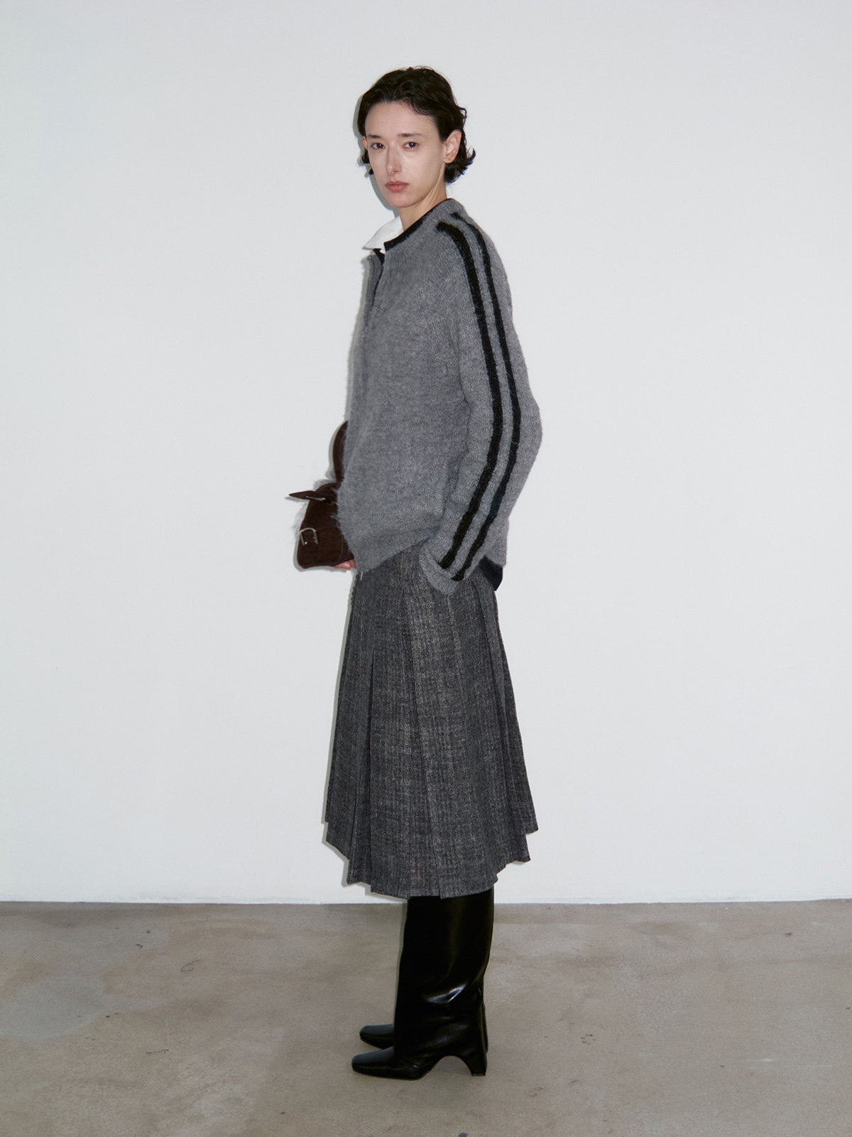 Striped Crew-Neck Zipper Cardigan