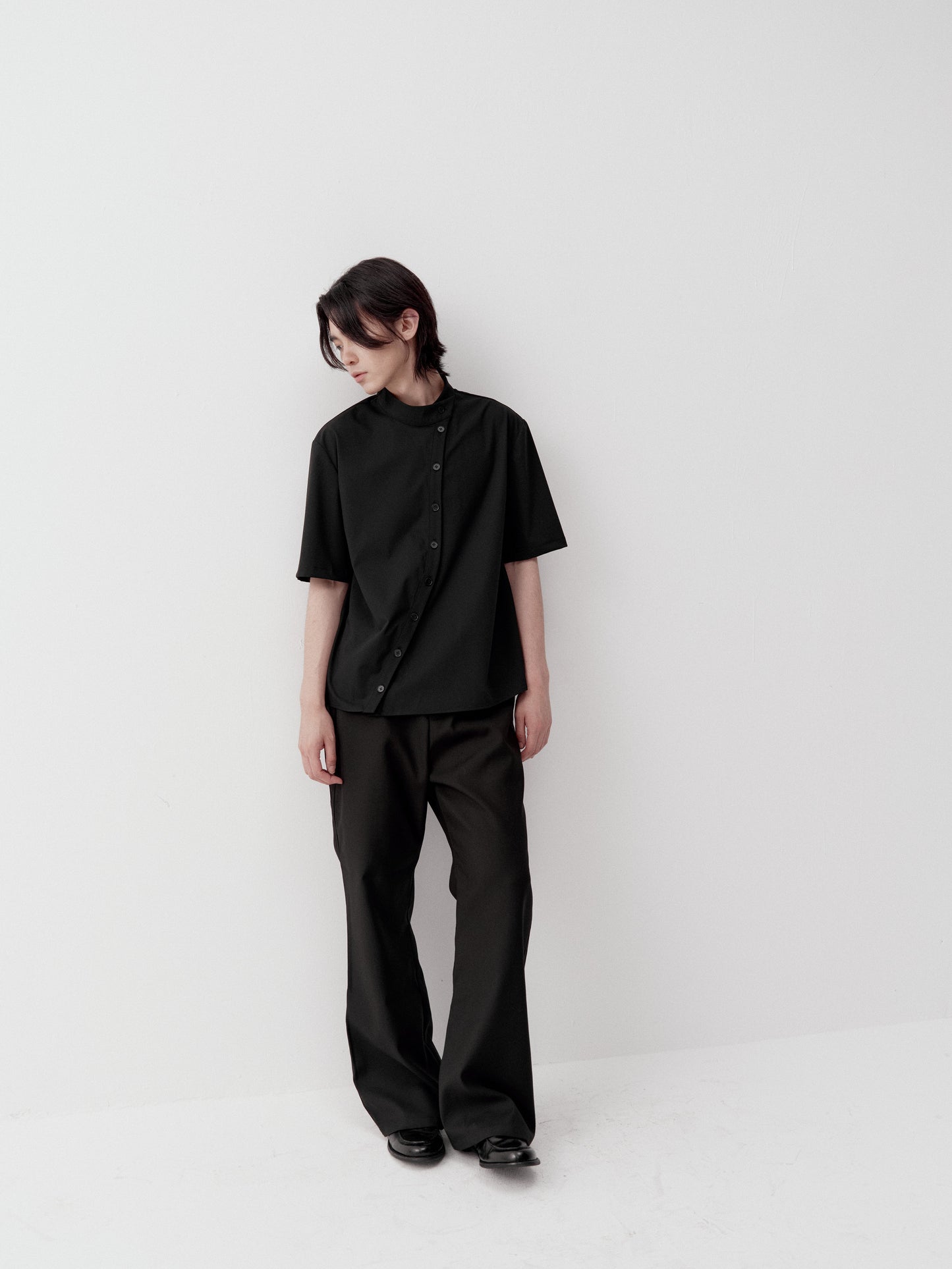 Lightweight Shirt with Stand-Up Collar