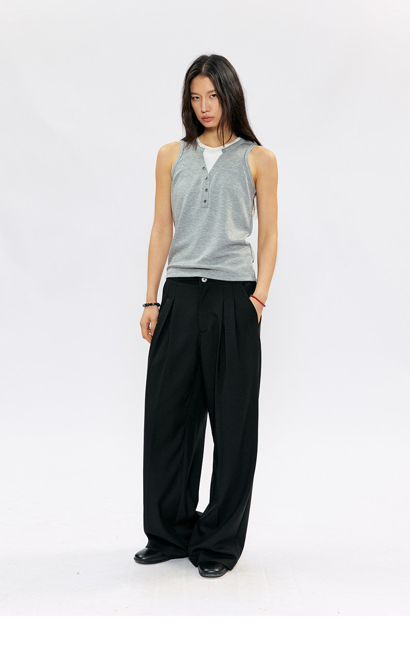 Fake Two-Piece Basic Sleeveless Top