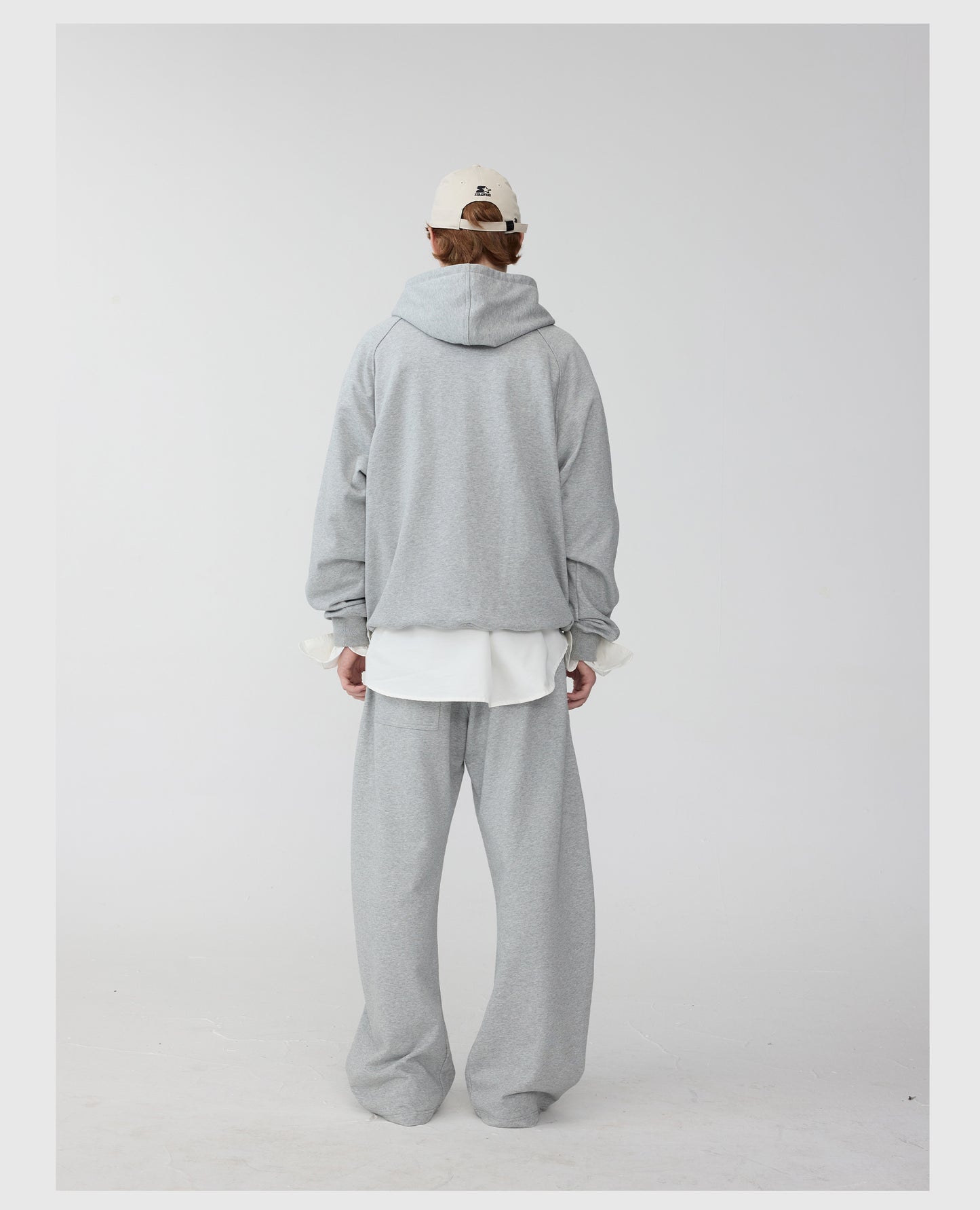 Hooded Sweatshirt Setup