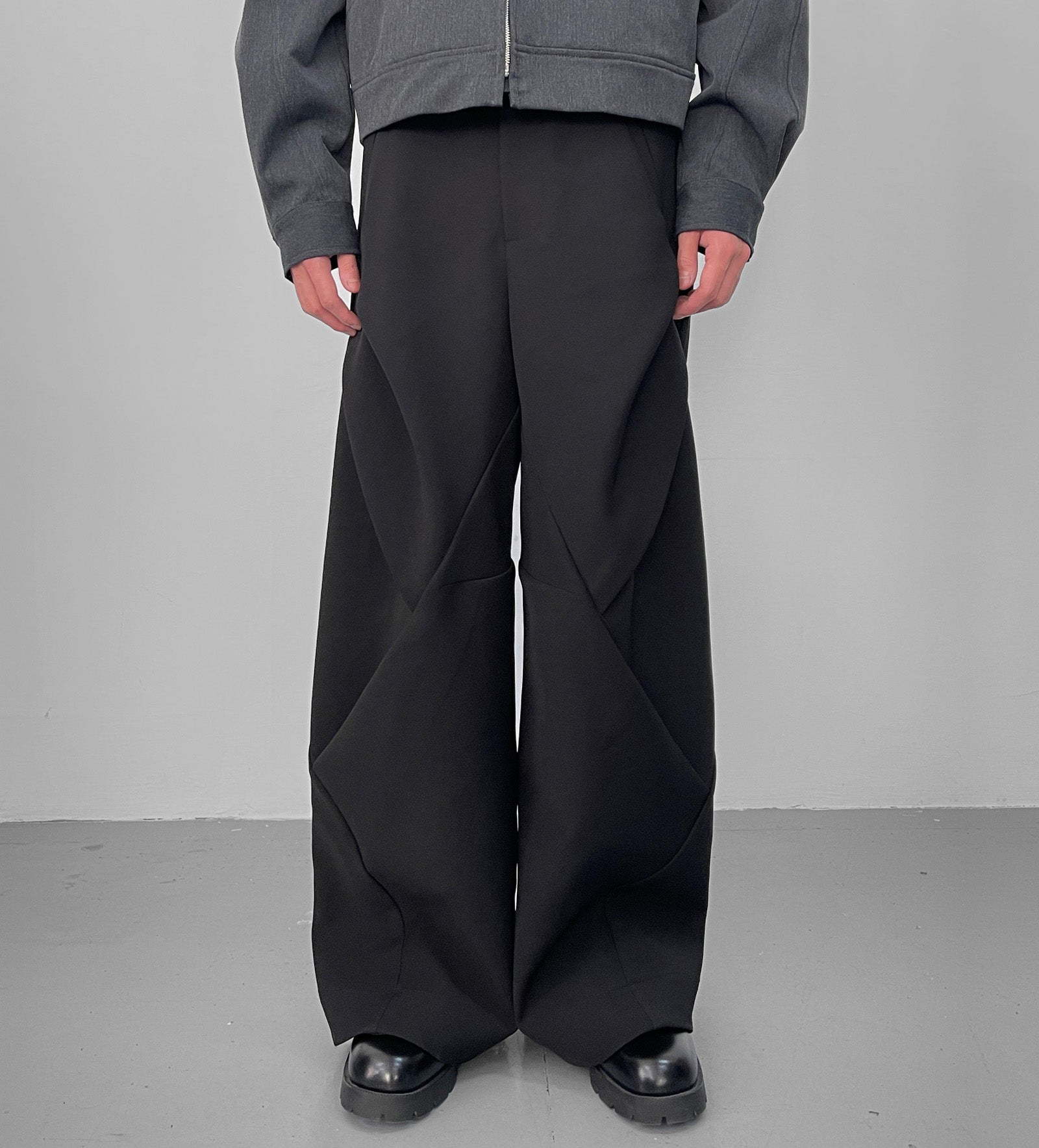JOHN ブラウス　即完売商品　litmus セール】 〈手洗い可能〉ウール混 スタンドカラー 袖 シャーリング