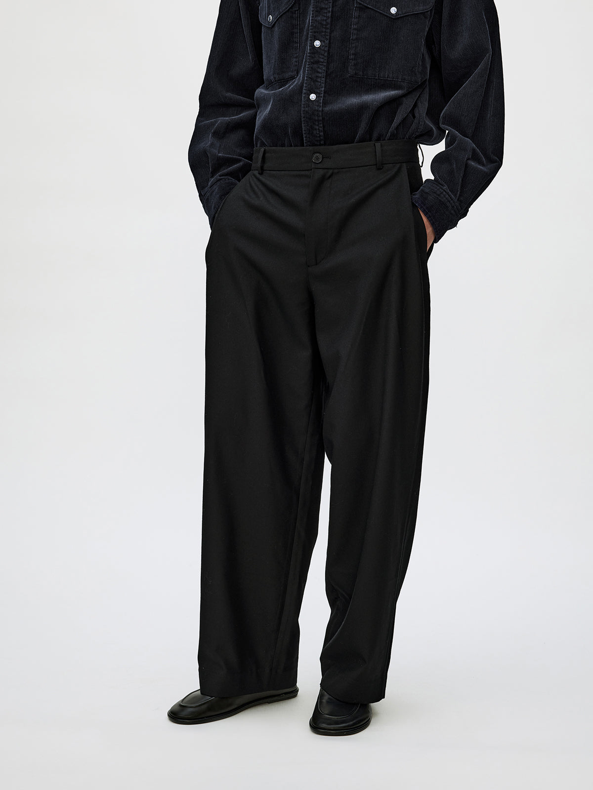 Straight-Leg Pleated Casual Pants