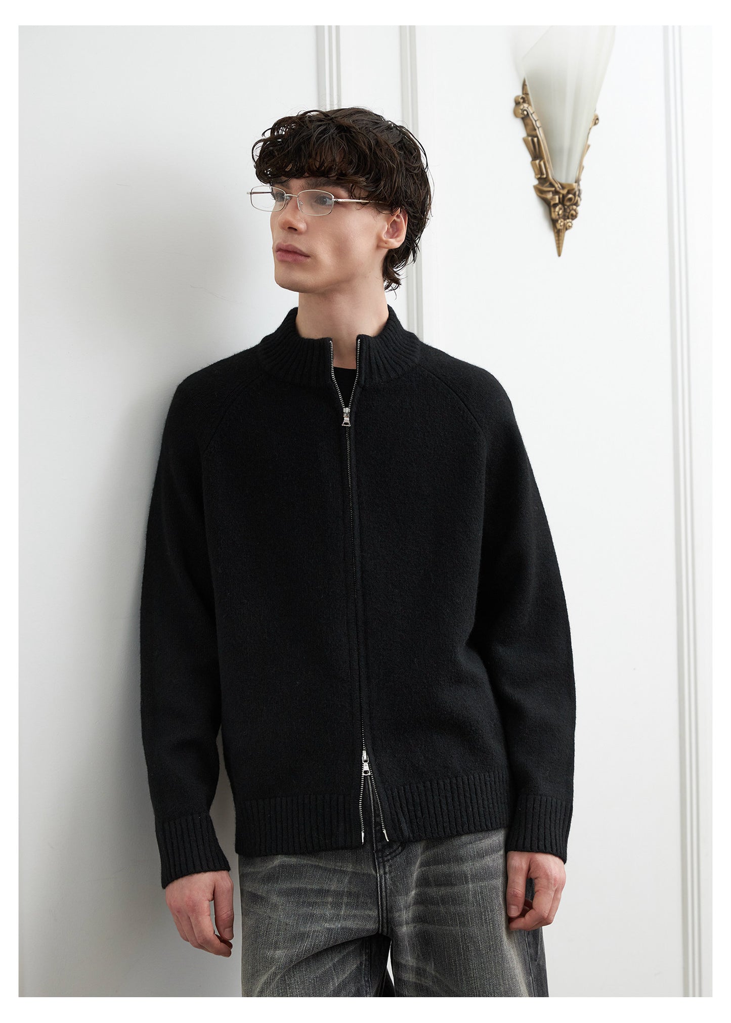 Relaxed Fit Zip-Up Cardigan