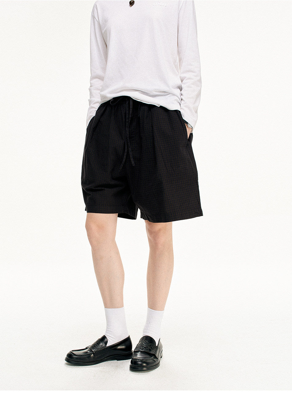 Double-fold Checkered Pleated Shorts