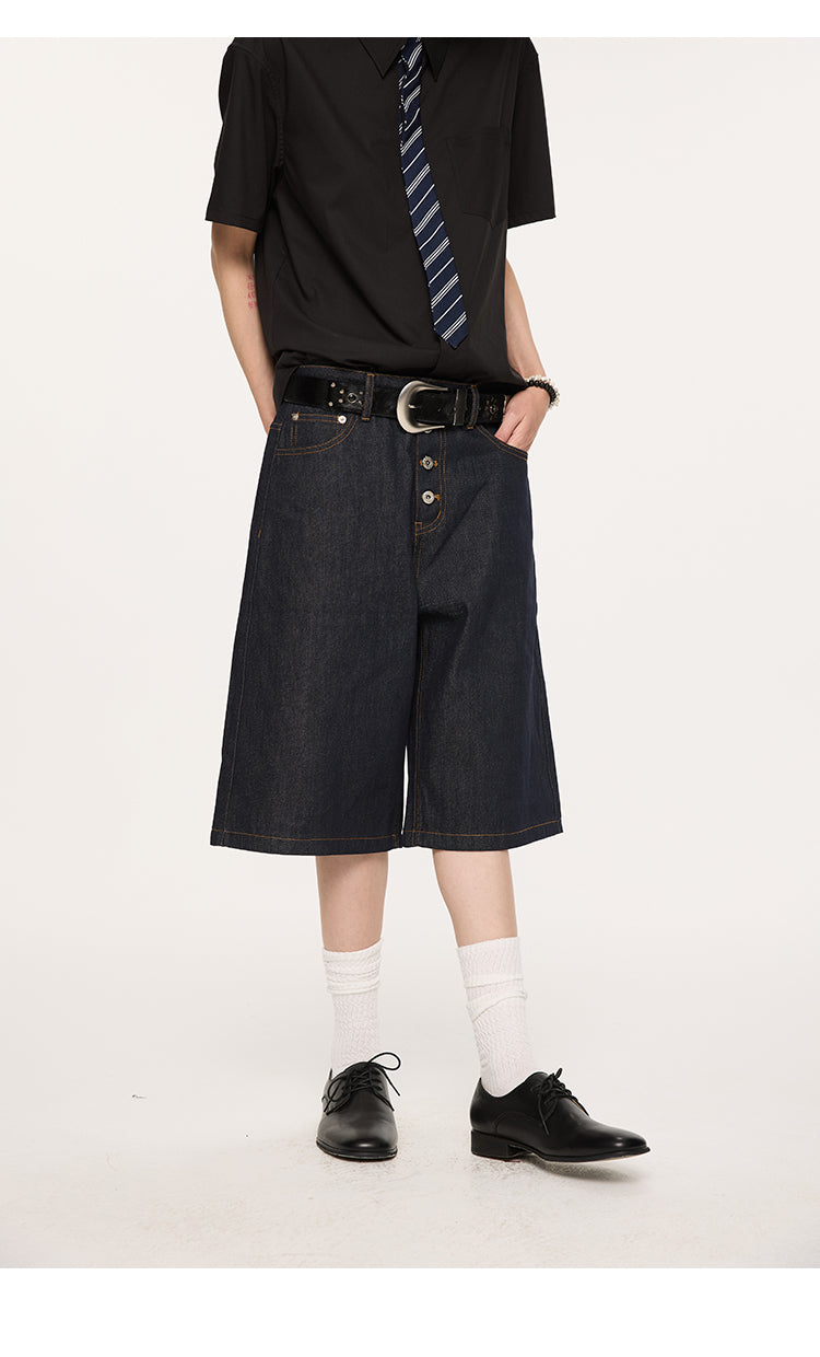 A-line denim shorts with buttons