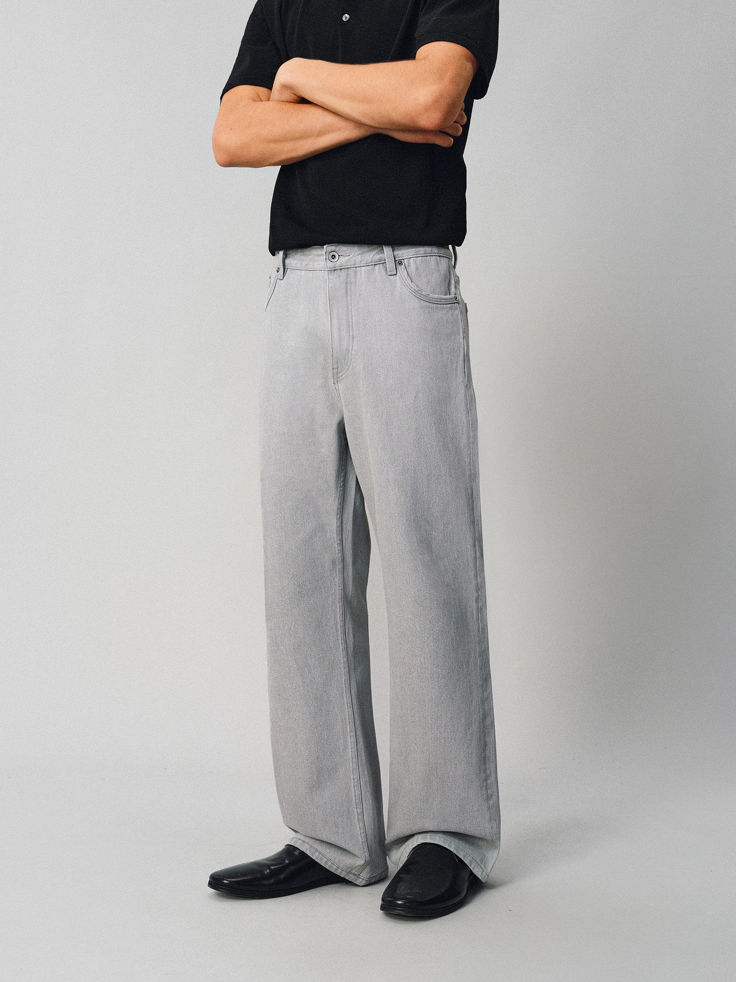 Straight Micro-Flared Washed Jeans